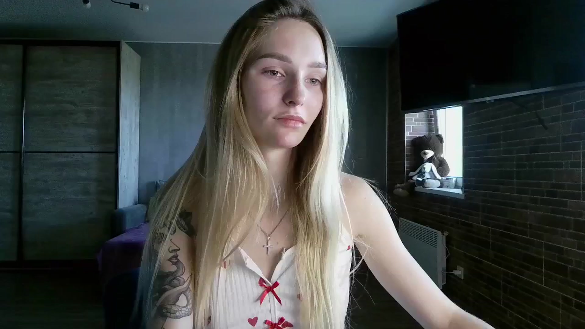 Gallery image thumbnail from Miliain's myfreecams stream on, 06/18/2025, 11:33 image 17 of 20