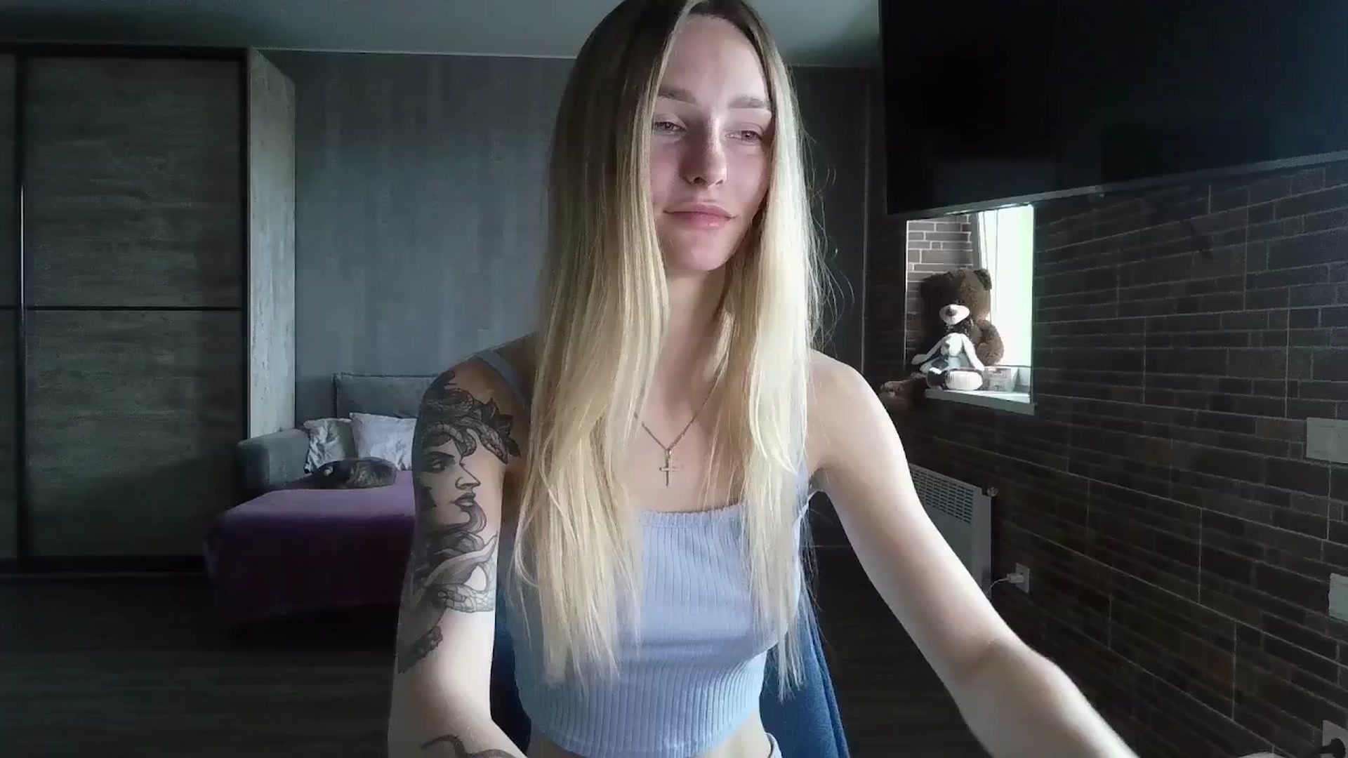 Gallery image thumbnail from Miliain's myfreecams stream on, 06/19/2025, 10:34 image 11 of 20