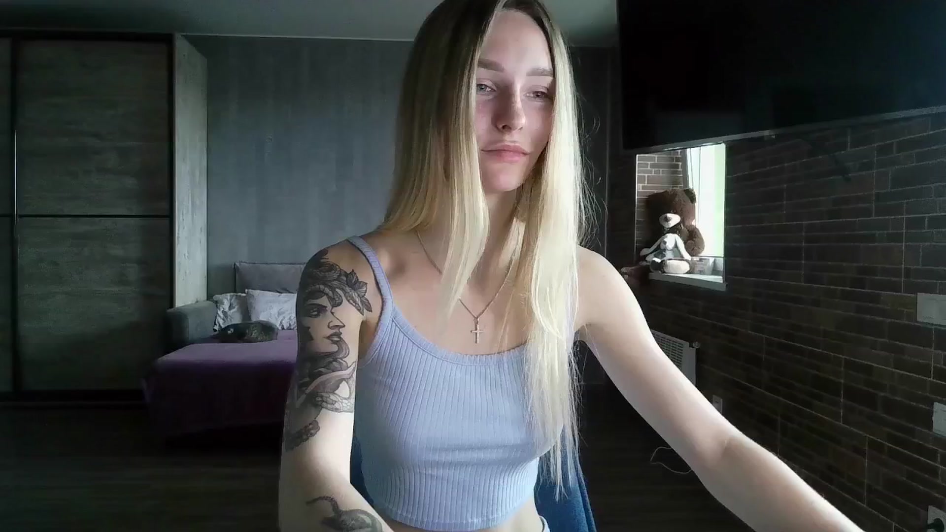 Gallery image thumbnail from Miliain's myfreecams stream on, 06/19/2025, 10:34 image 12 of 20