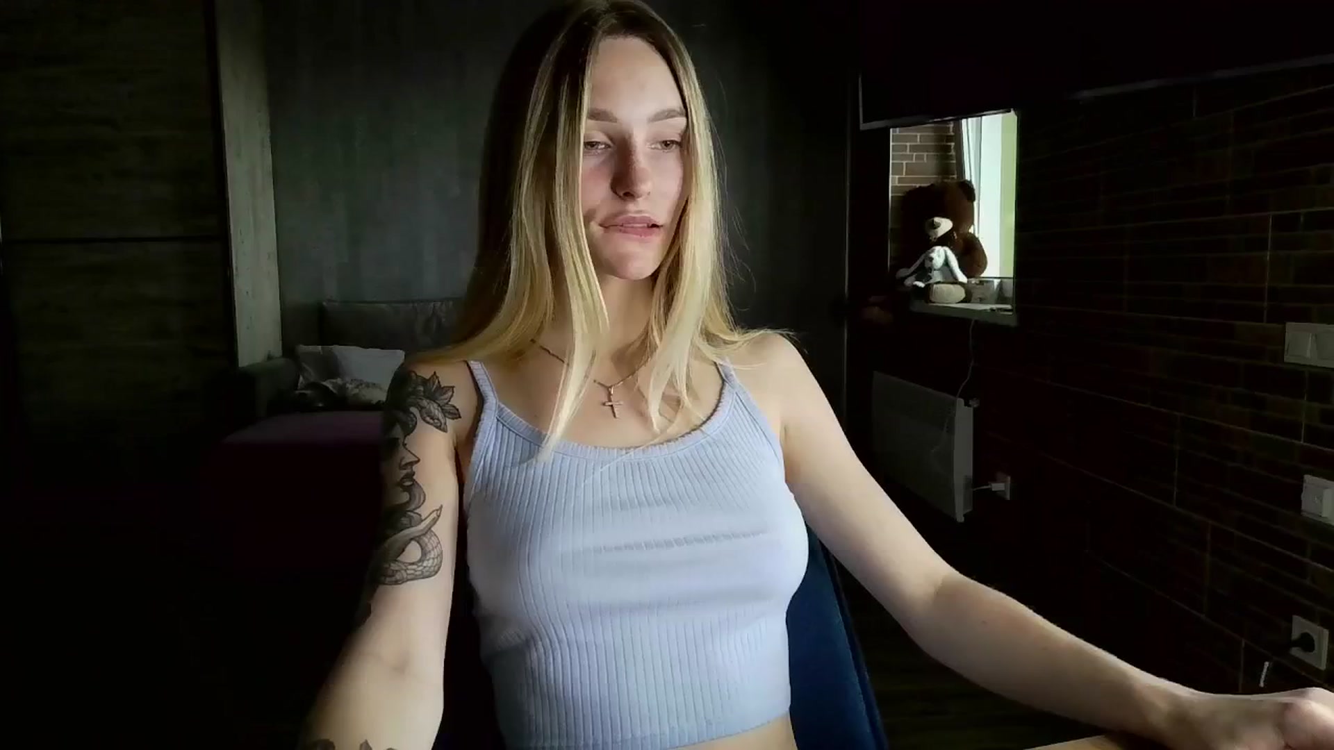 Gallery image thumbnail from Miliain's myfreecams stream on, 06/19/2025, 13:26 image 8 of 20