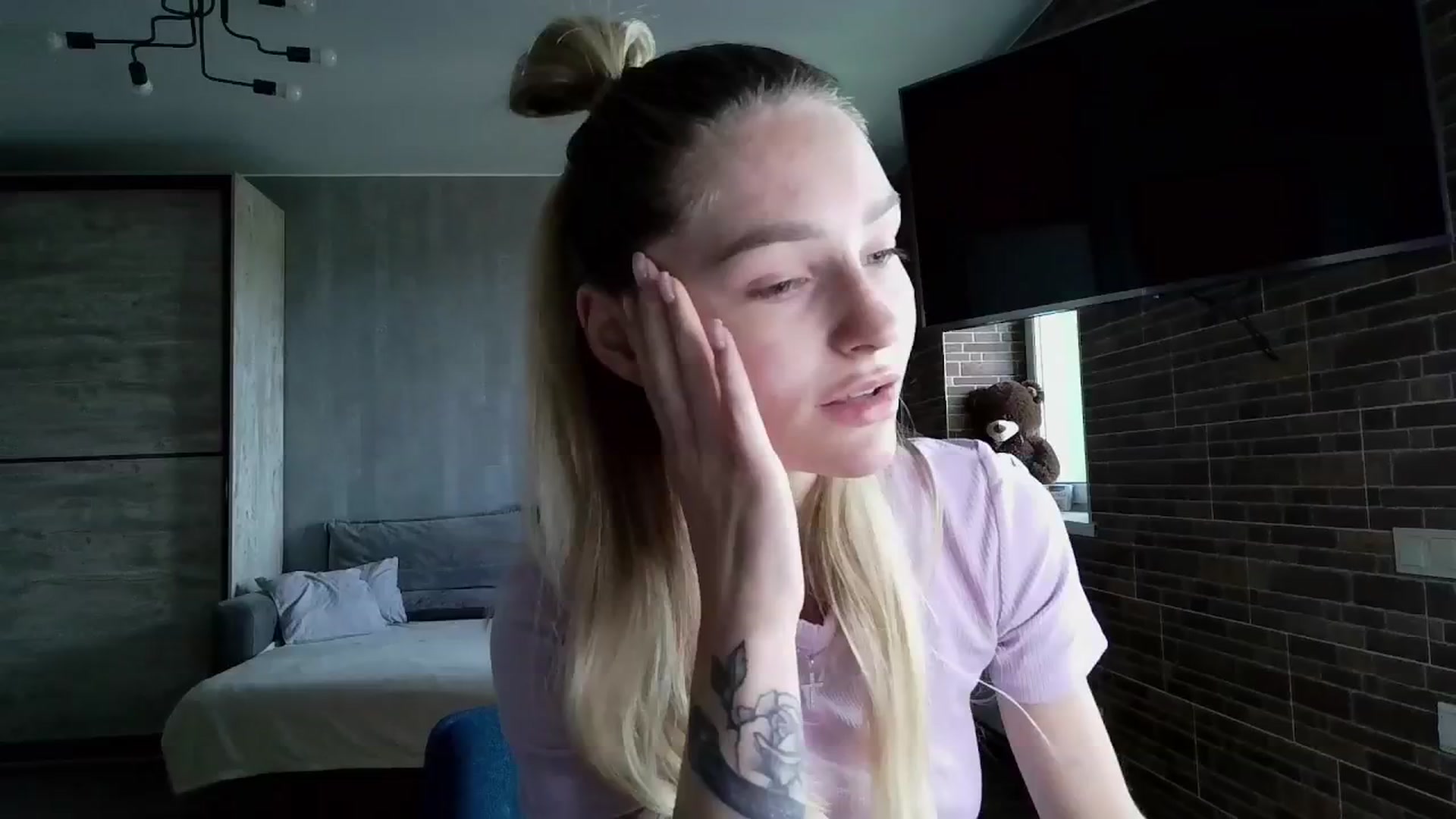 Gallery image thumbnail from Miliain's myfreecams stream on, 06/23/2025, 12:23 image 3 of 20