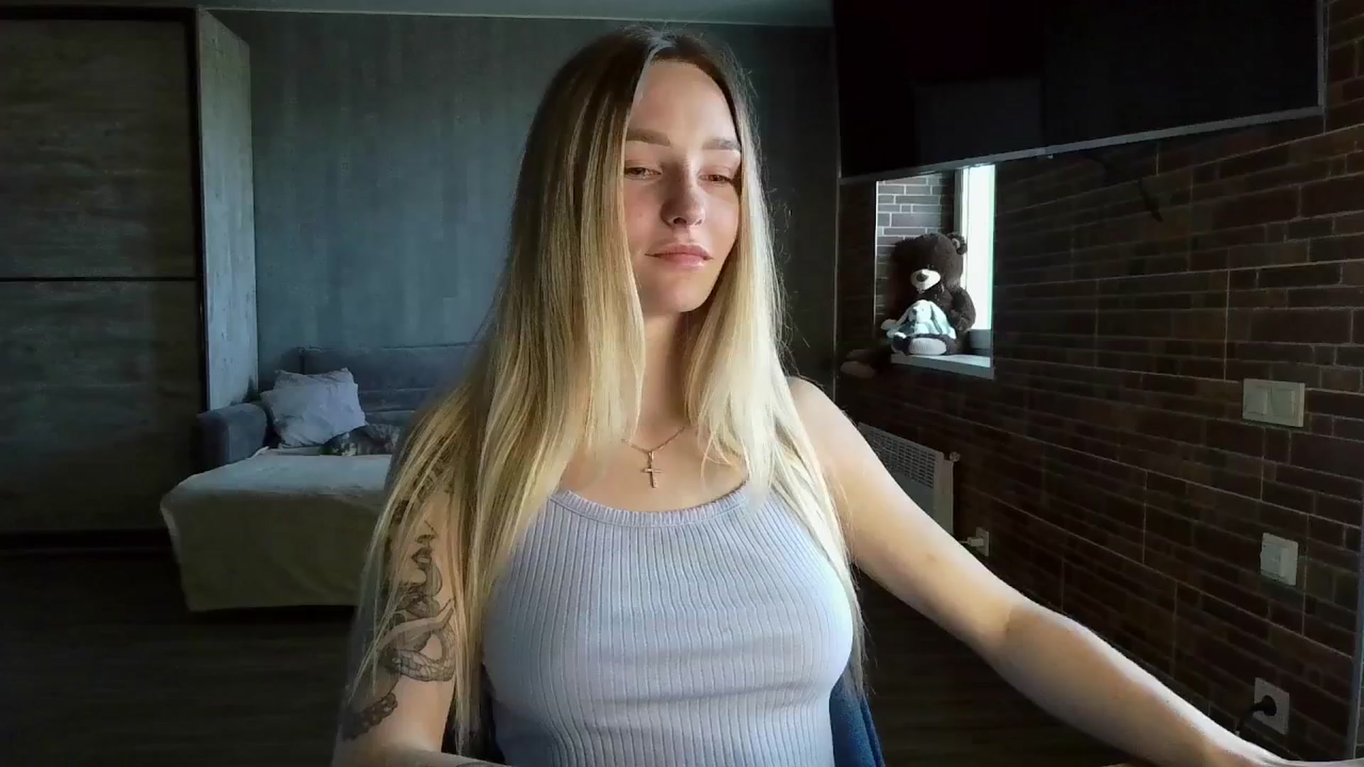 Gallery image thumbnail from Miliain's myfreecams stream on, 06/27/2025, 12:18 image 4 of 20