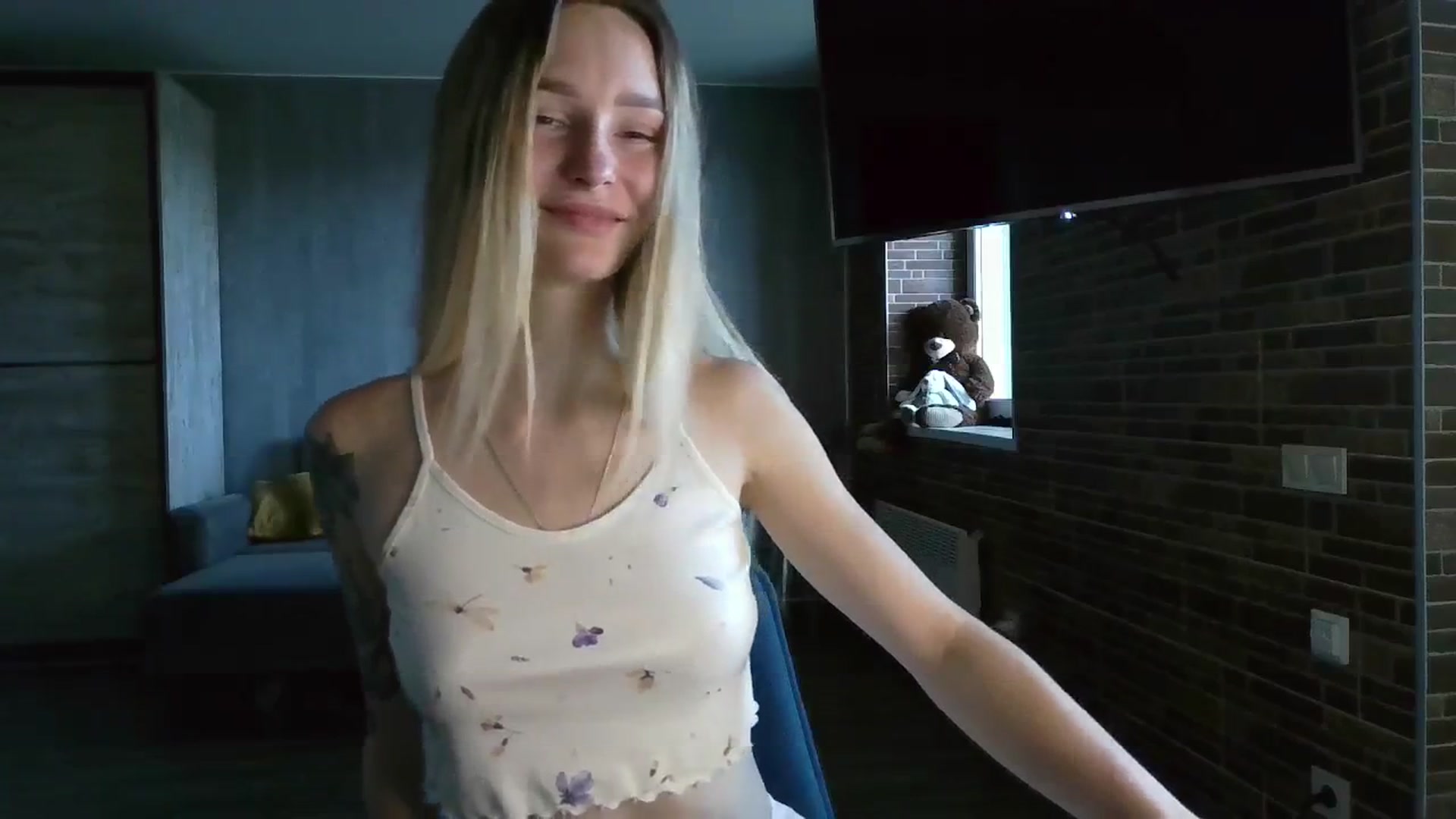 Gallery image thumbnail from Miliain's myfreecams stream on, 07/24/2025, 12:41 image 9 of 20