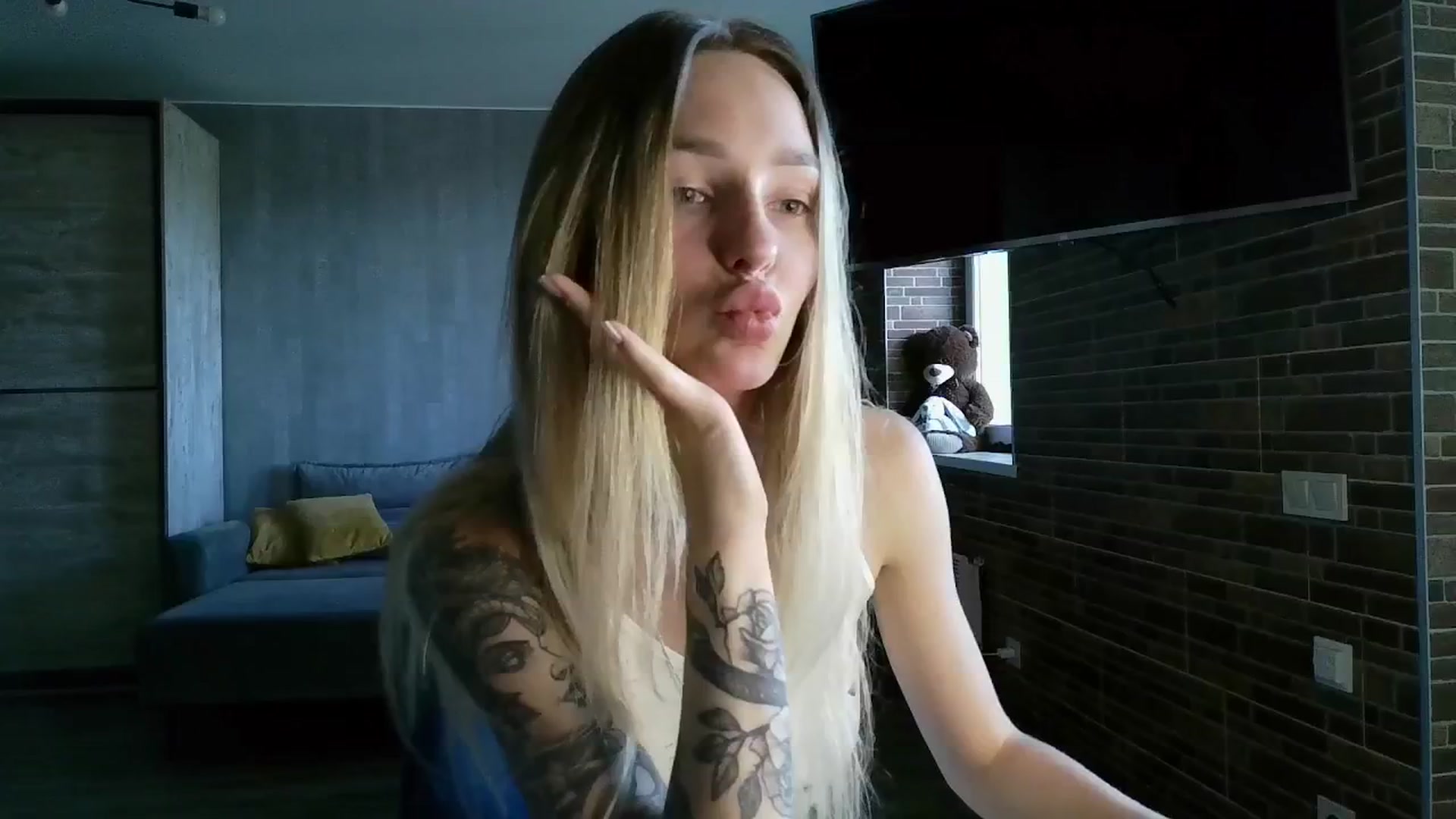 Gallery image thumbnail from Miliain's myfreecams stream on, 07/24/2025, 12:41 image 1 of 20