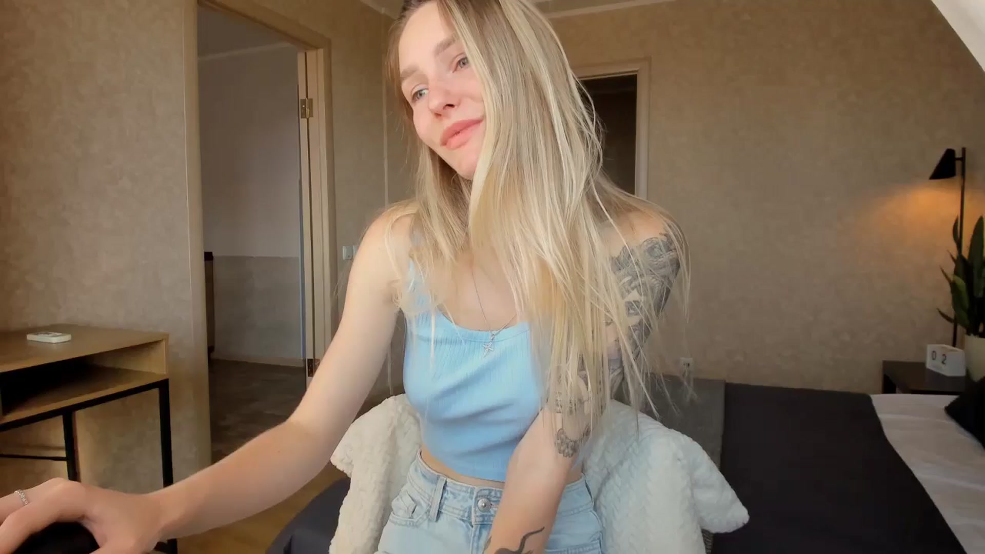 Gallery image thumbnail from Miliain's myfreecams stream on, 08/02/2025, 13:58 image 3 of 20