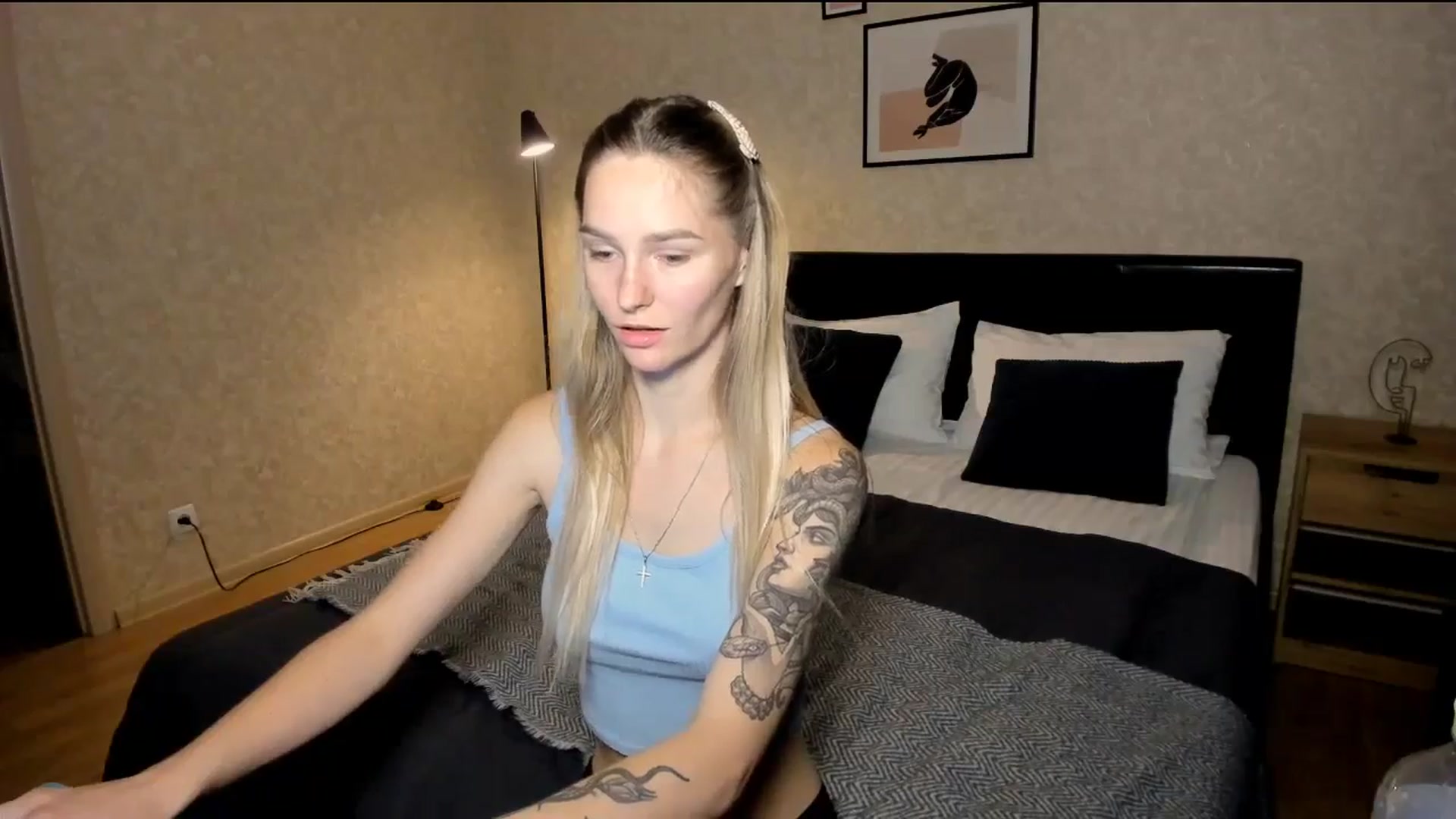 Gallery image thumbnail from Miliain's myfreecams stream on, 08/02/2025, 19:02 image 19 of 20