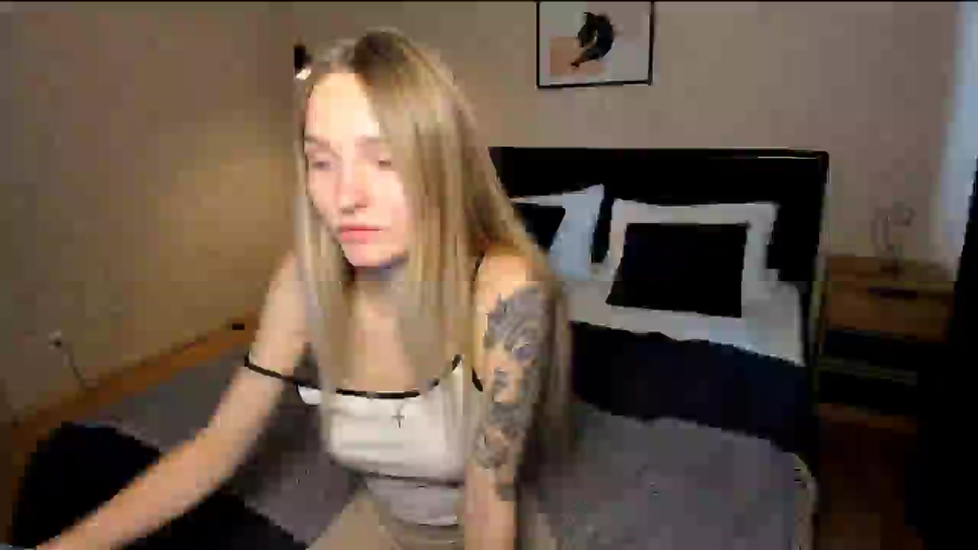 Gallery image thumbnail from Miliain's myfreecams stream on, 08/03/2025, 11:00 image 13 of 20