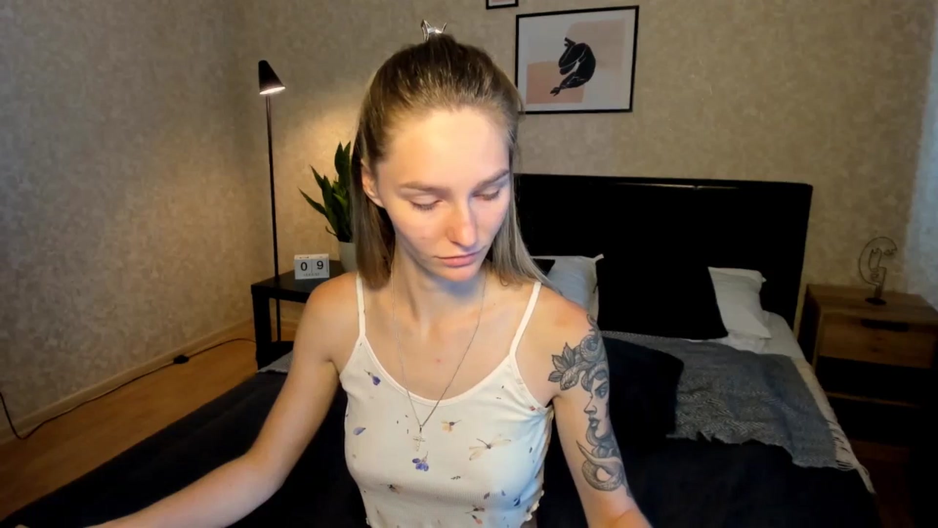 Gallery image thumbnail from Miliain's myfreecams stream on, 08/09/2025, 08:39 image 11 of 20