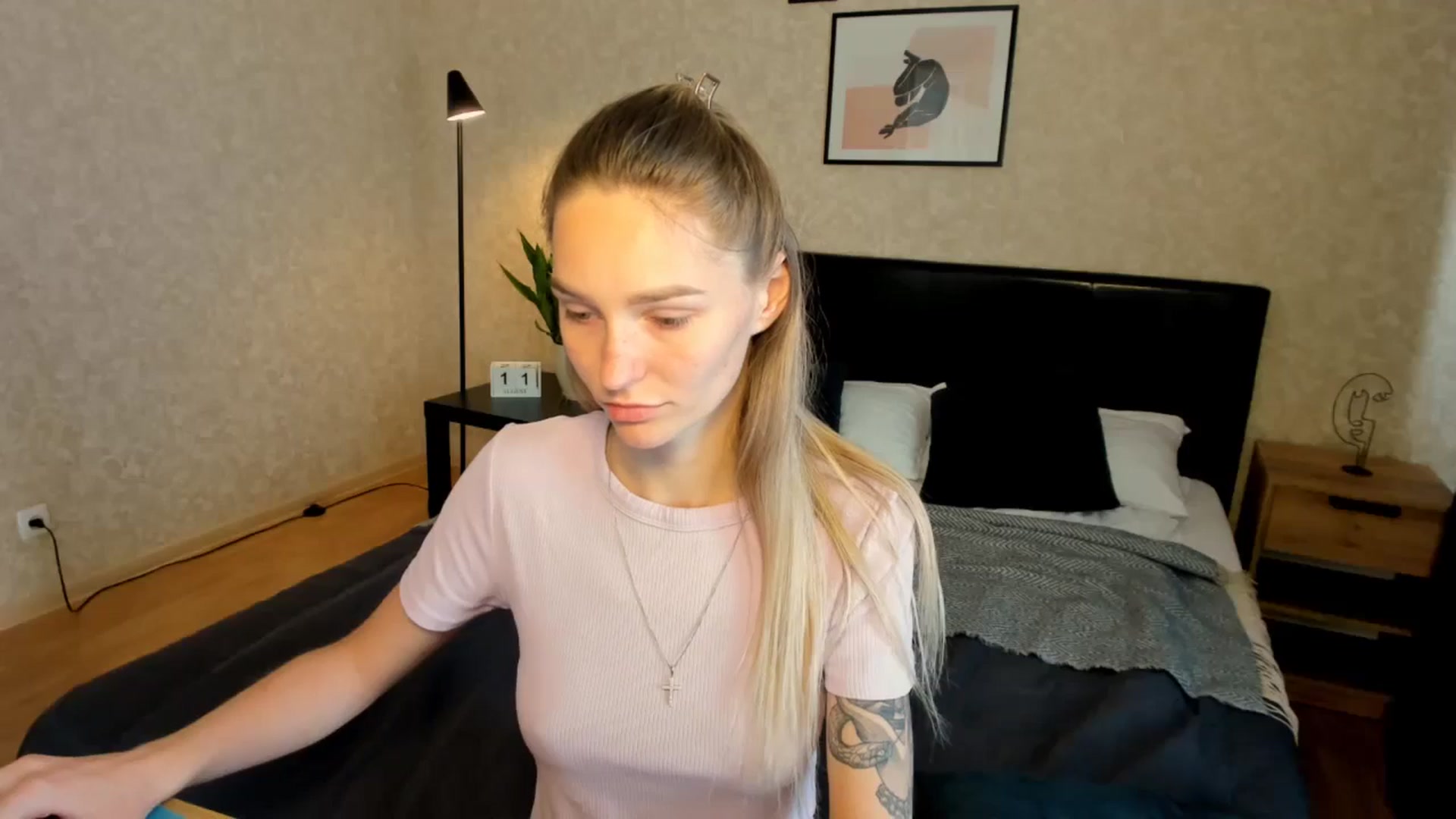 Gallery image thumbnail from Miliain's myfreecams stream on, 08/11/2025, 14:24 image 15 of 20