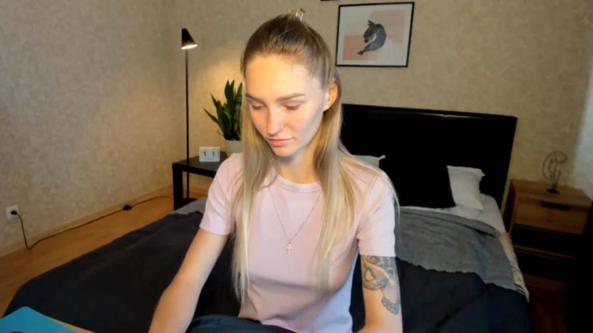 Gallery image thumbnail from Miliain's myfreecams stream on, 08/11/2025, 14:24 image 7 of 20