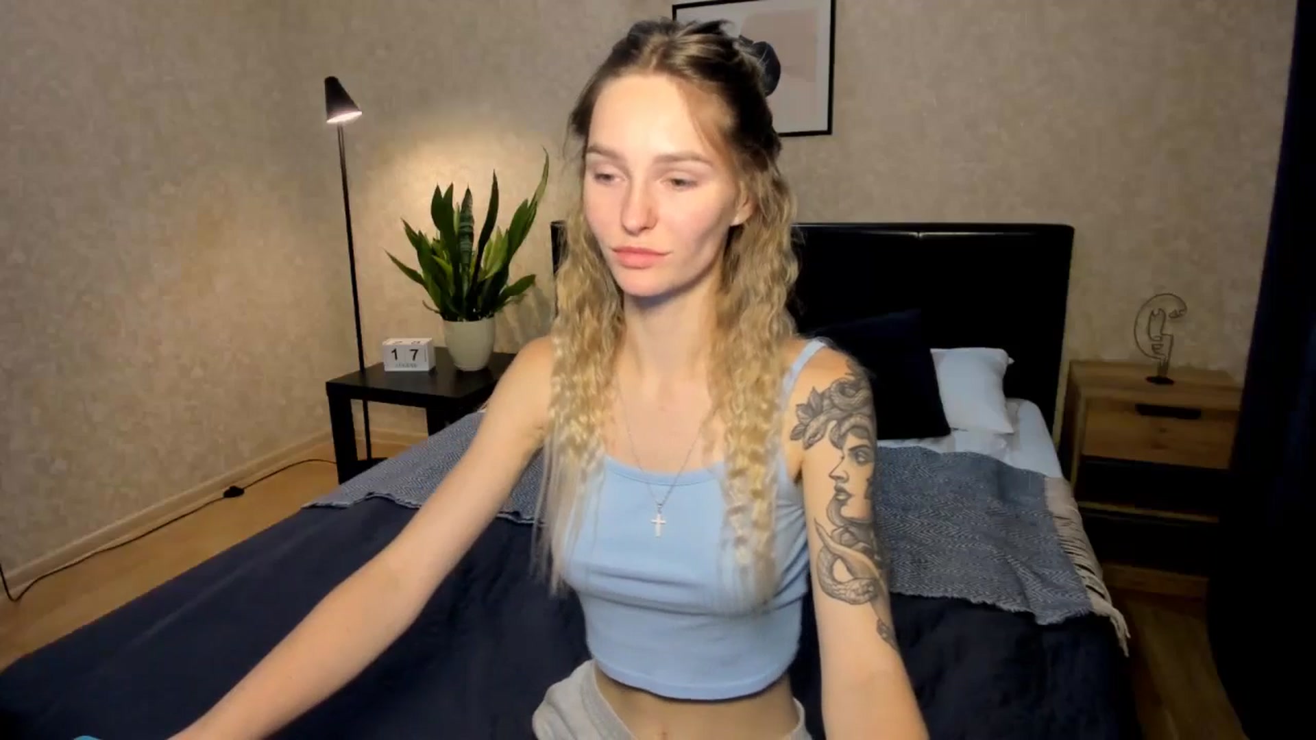 Gallery image thumbnail from Miliain's myfreecams stream on, 08/17/2025, 17:46 image 14 of 20