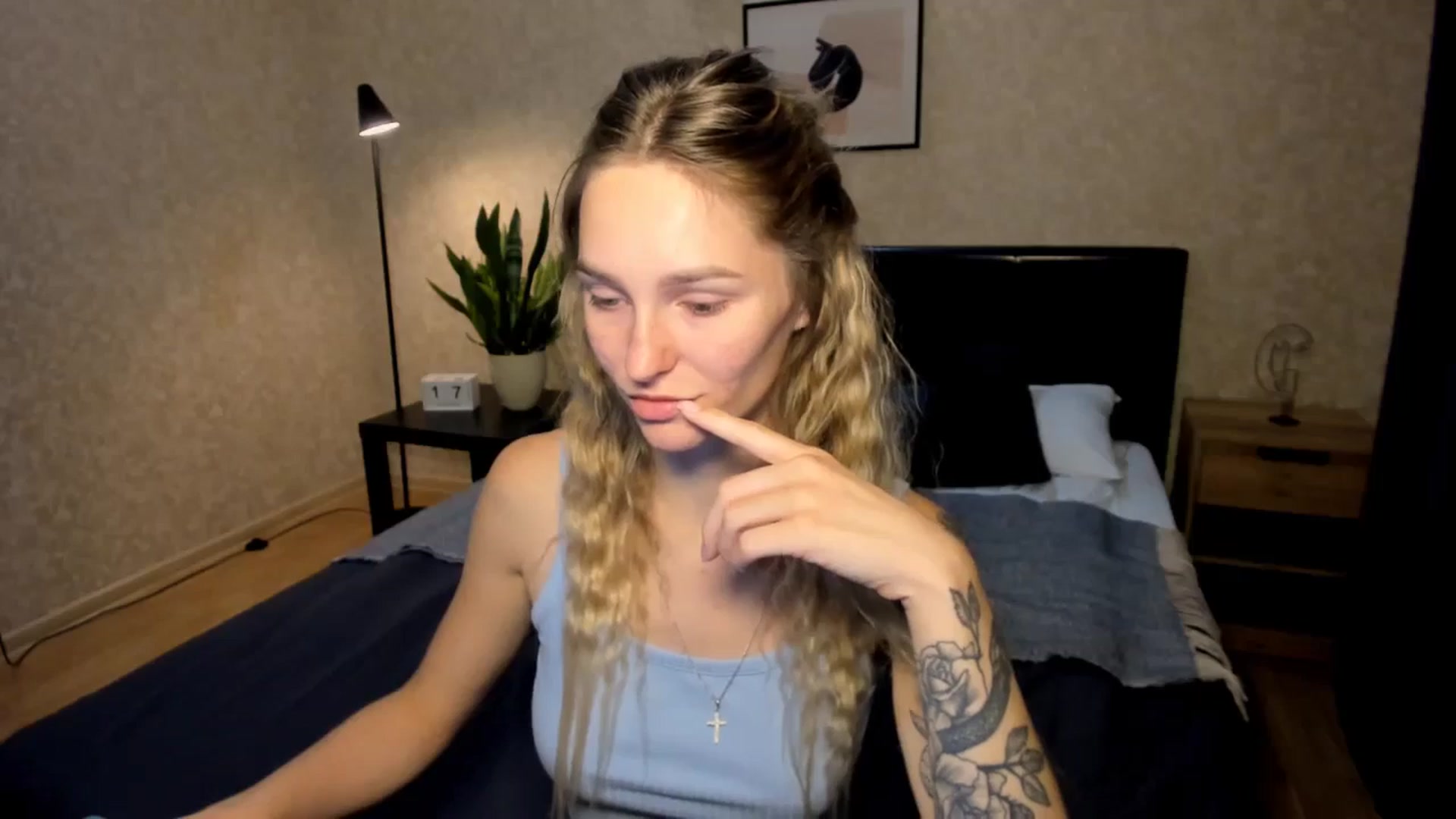 Gallery image thumbnail from Miliain's myfreecams stream on, 08/17/2025, 17:46 image 19 of 20