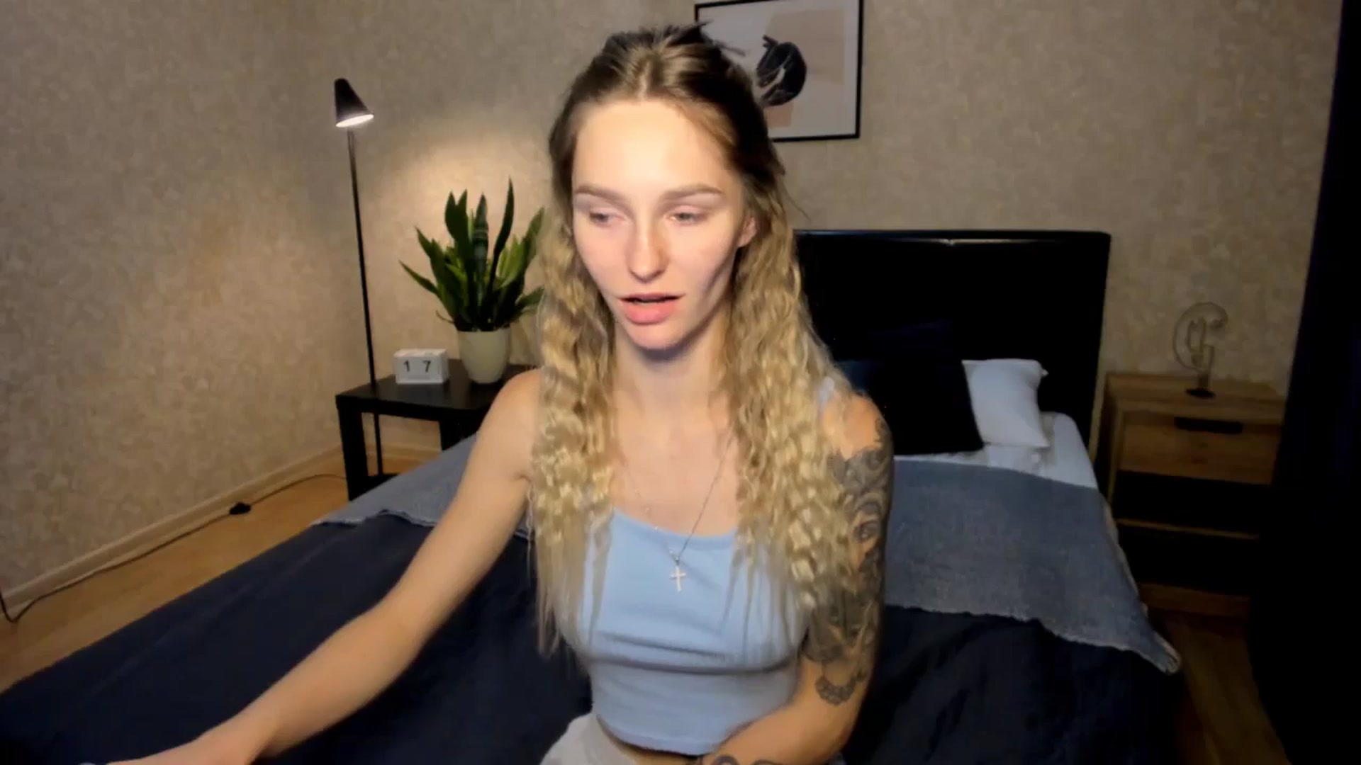 Gallery image thumbnail from Miliain's myfreecams stream on, 08/17/2025, 18:18 image 2 of 20