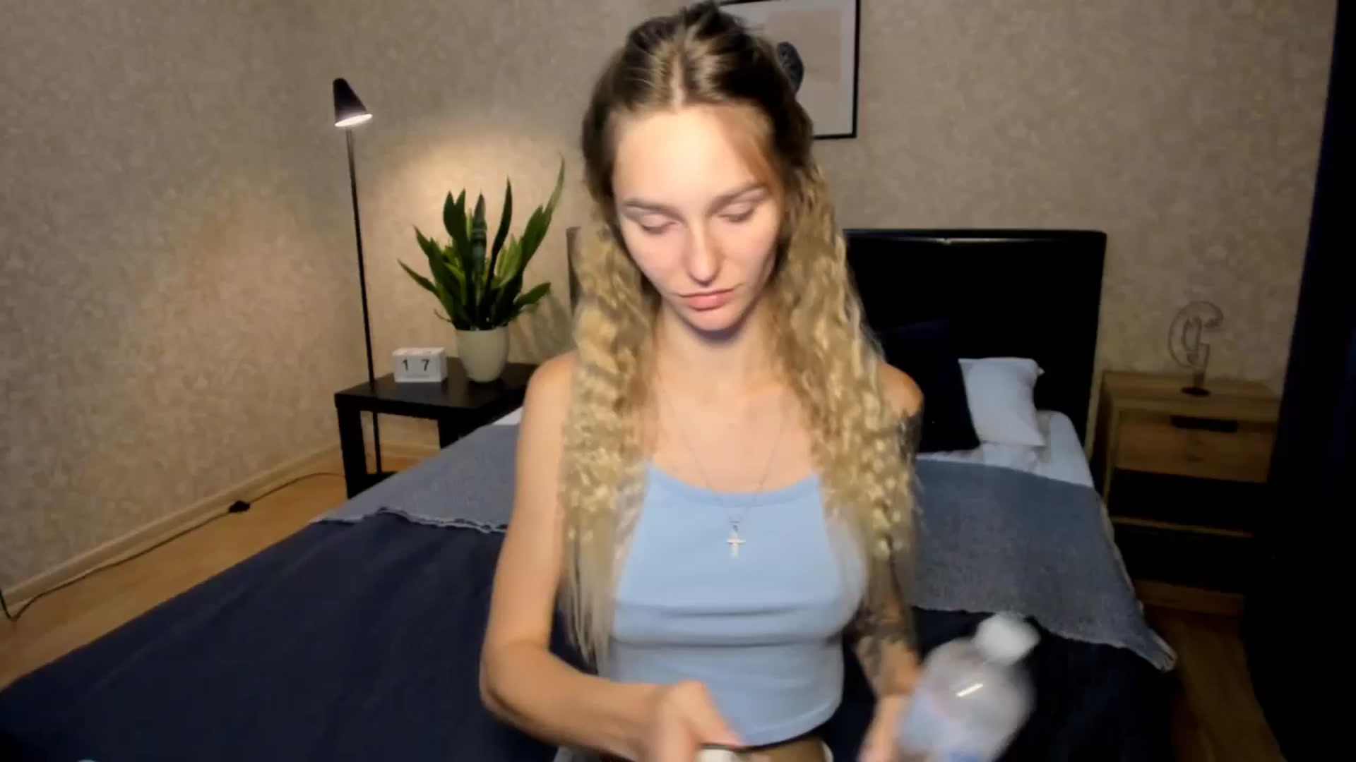 Gallery image thumbnail from Miliain's myfreecams stream on, 08/17/2025, 18:18 image 1 of 20