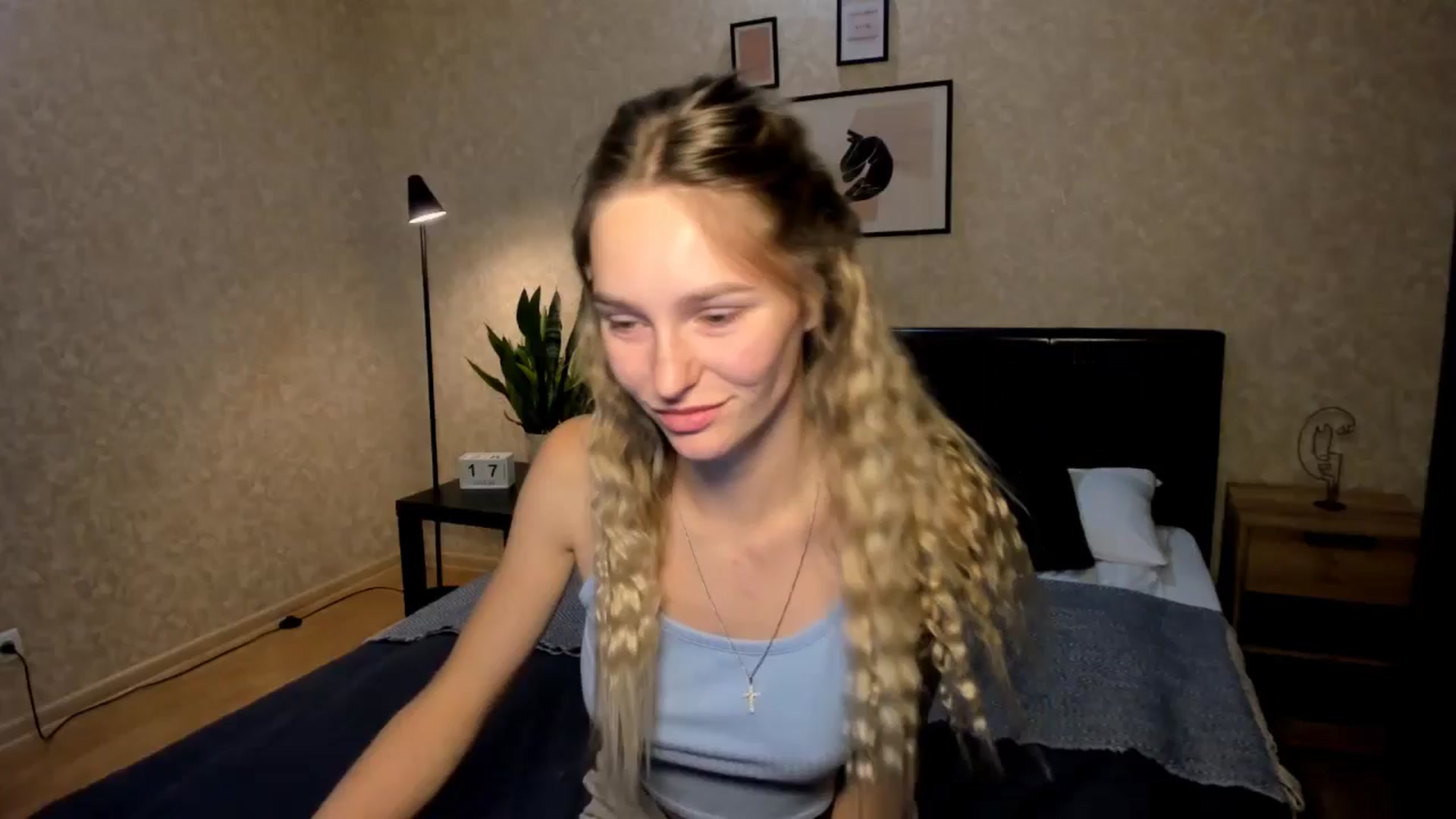 Gallery image thumbnail from Miliain's myfreecams stream on, 08/17/2025, 18:18 image 14 of 20