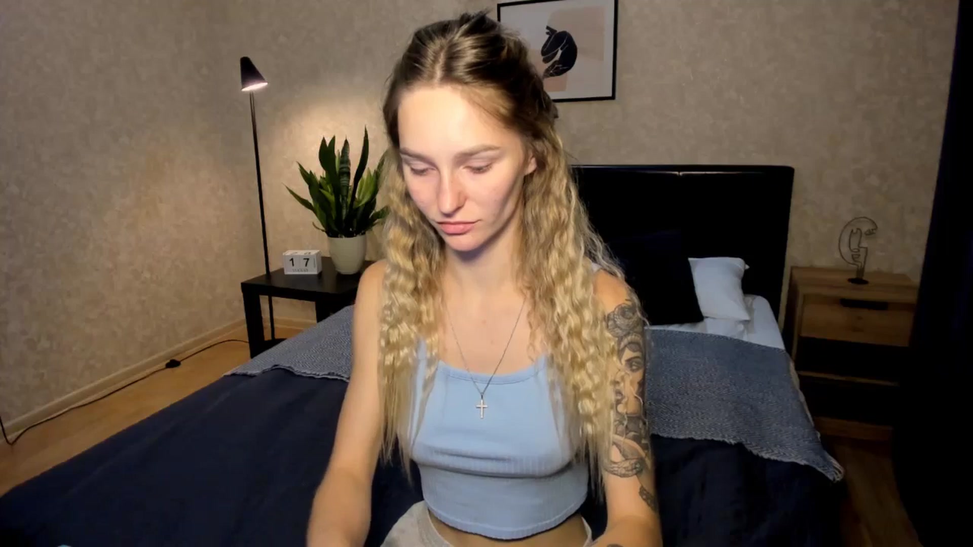 Gallery image thumbnail from Miliain's myfreecams stream on, 08/17/2025, 18:18 image 3 of 20