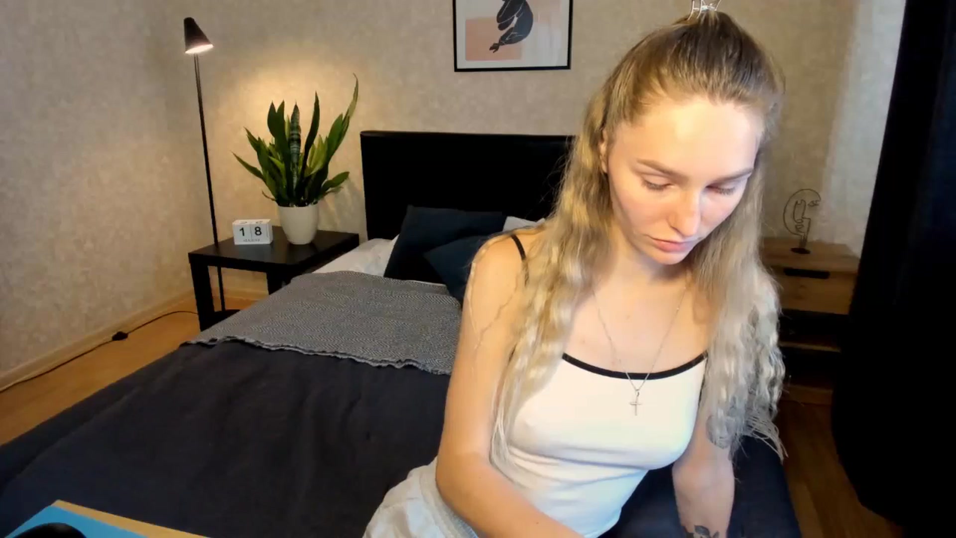 Gallery image thumbnail from Miliain's myfreecams stream on, 08/18/2025, 11:11 image 16 of 20