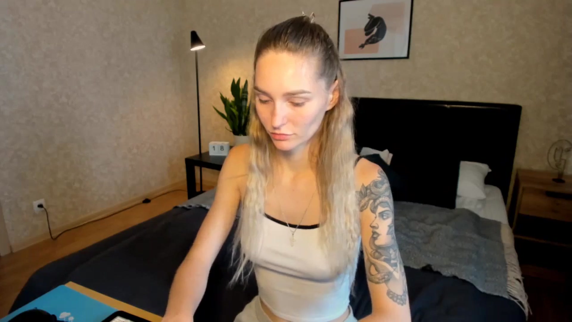 Gallery image thumbnail from Miliain's myfreecams stream on, 08/18/2025, 11:46 image 13 of 20