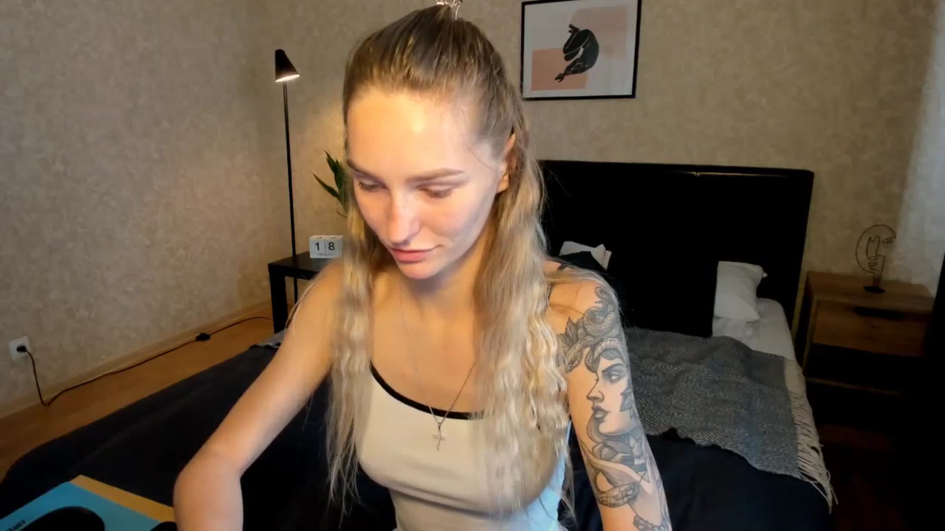 Gallery image thumbnail from Miliain's myfreecams stream on, 08/18/2025, 13:00 image 9 of 20