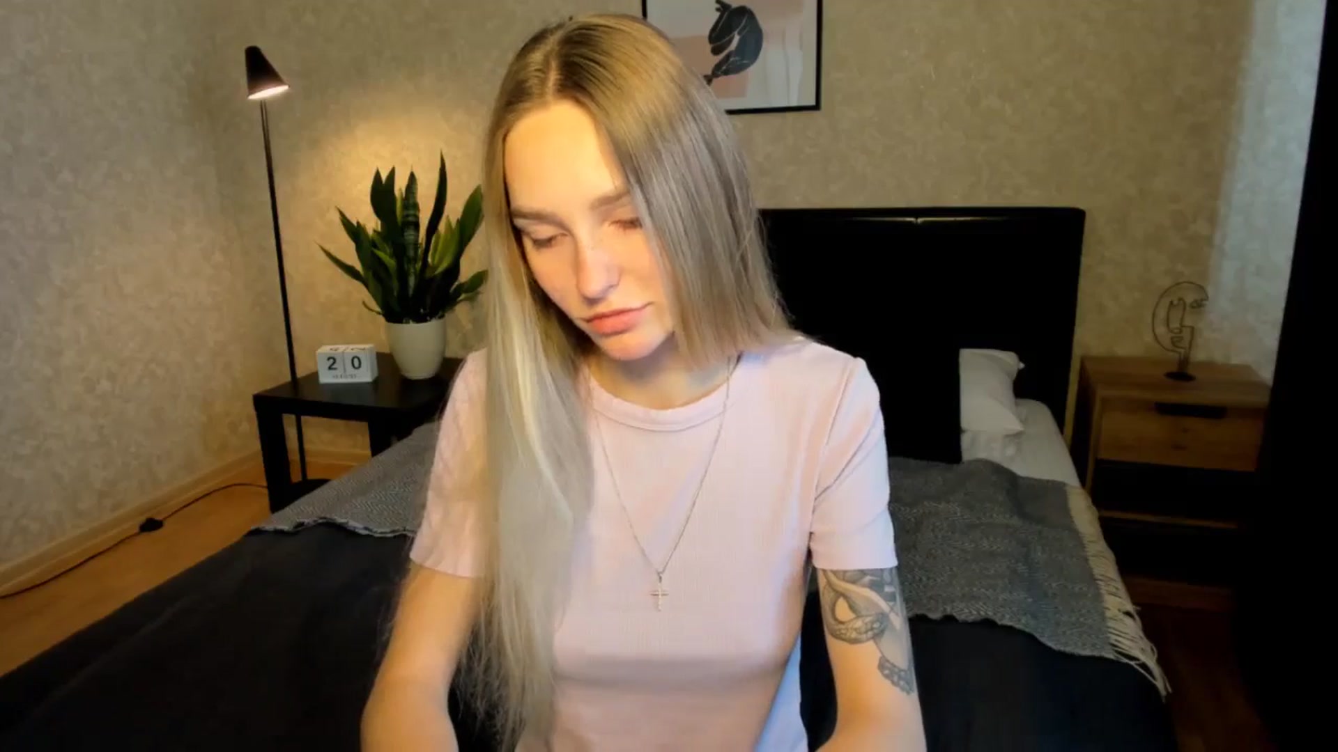 Gallery image thumbnail from Miliain's myfreecams stream on, 08/20/2025, 10:01 image 4 of 20