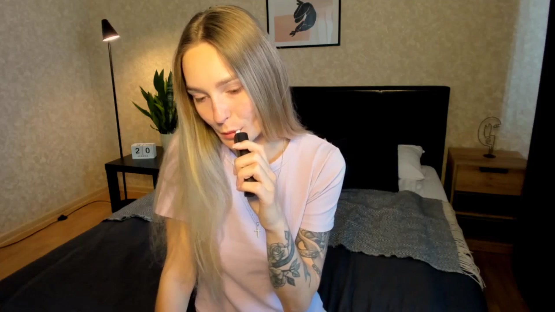Gallery image thumbnail from Miliain's myfreecams stream on, 08/20/2025, 10:01 image 2 of 20