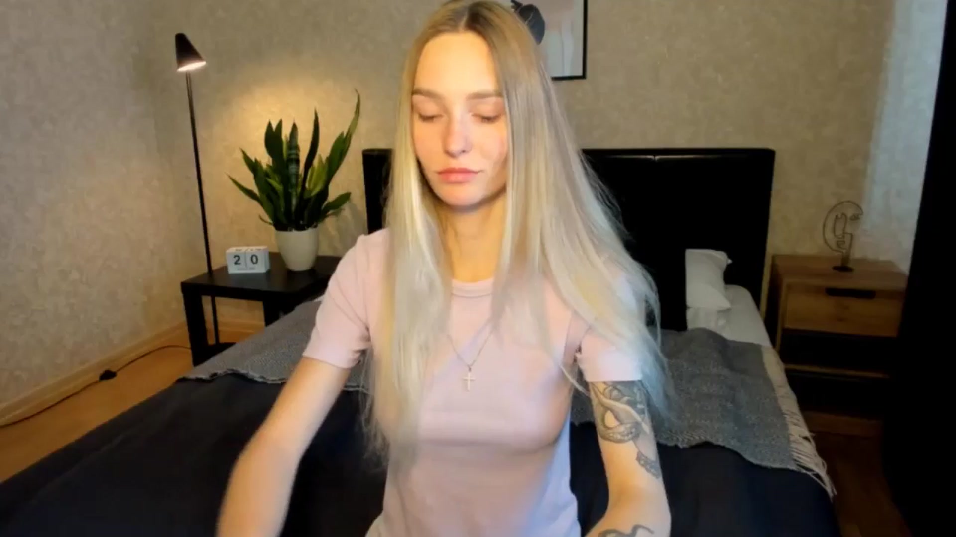 Gallery image thumbnail from Miliain's myfreecams stream on, 08/20/2025, 10:01 image 20 of 20