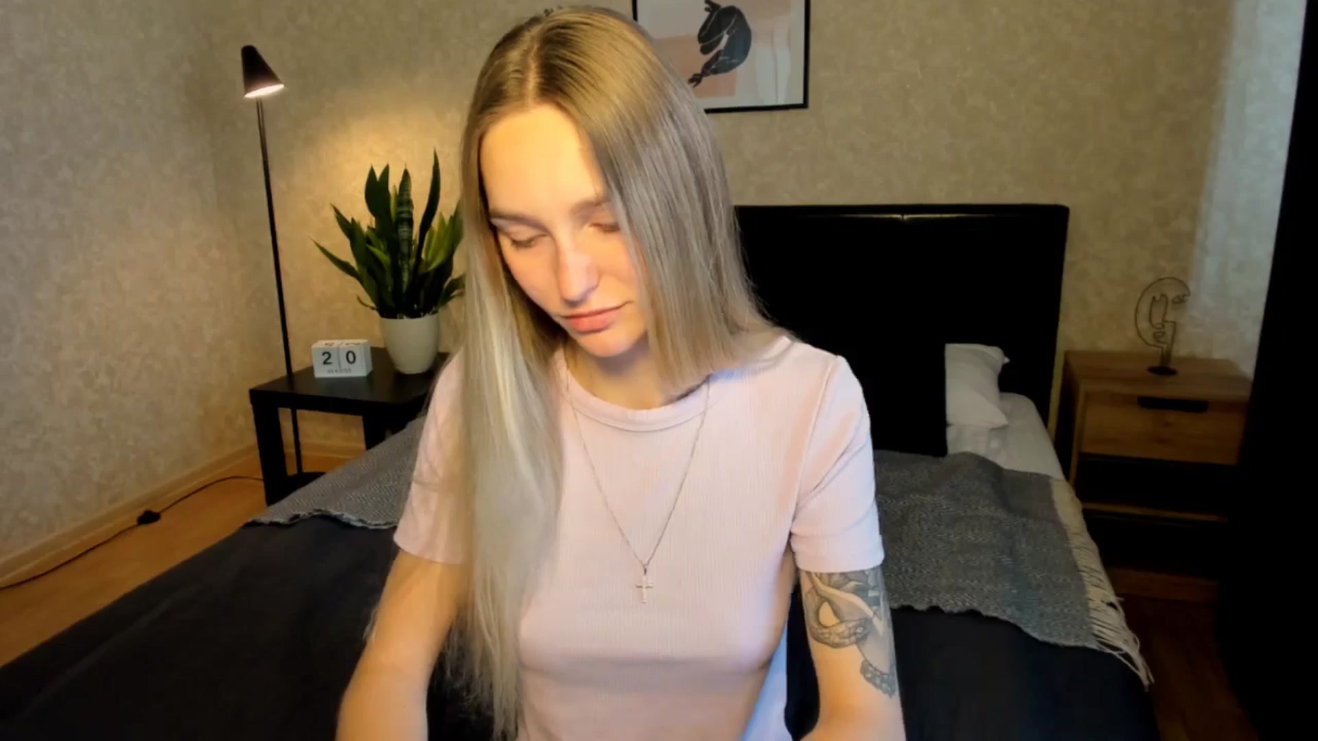 Gallery image thumbnail from Miliain's myfreecams stream on, 08/20/2025, 10:01 image 5 of 20