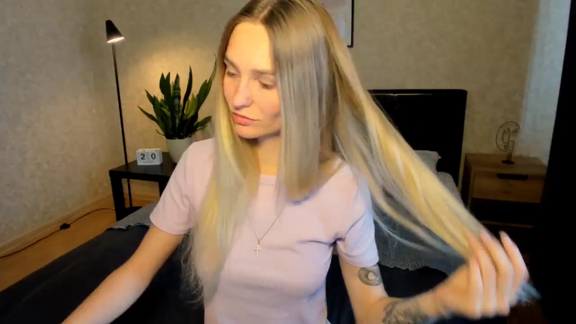 Gallery image thumbnail from Miliain's myfreecams stream on, 08/20/2025, 10:01 image 15 of 20