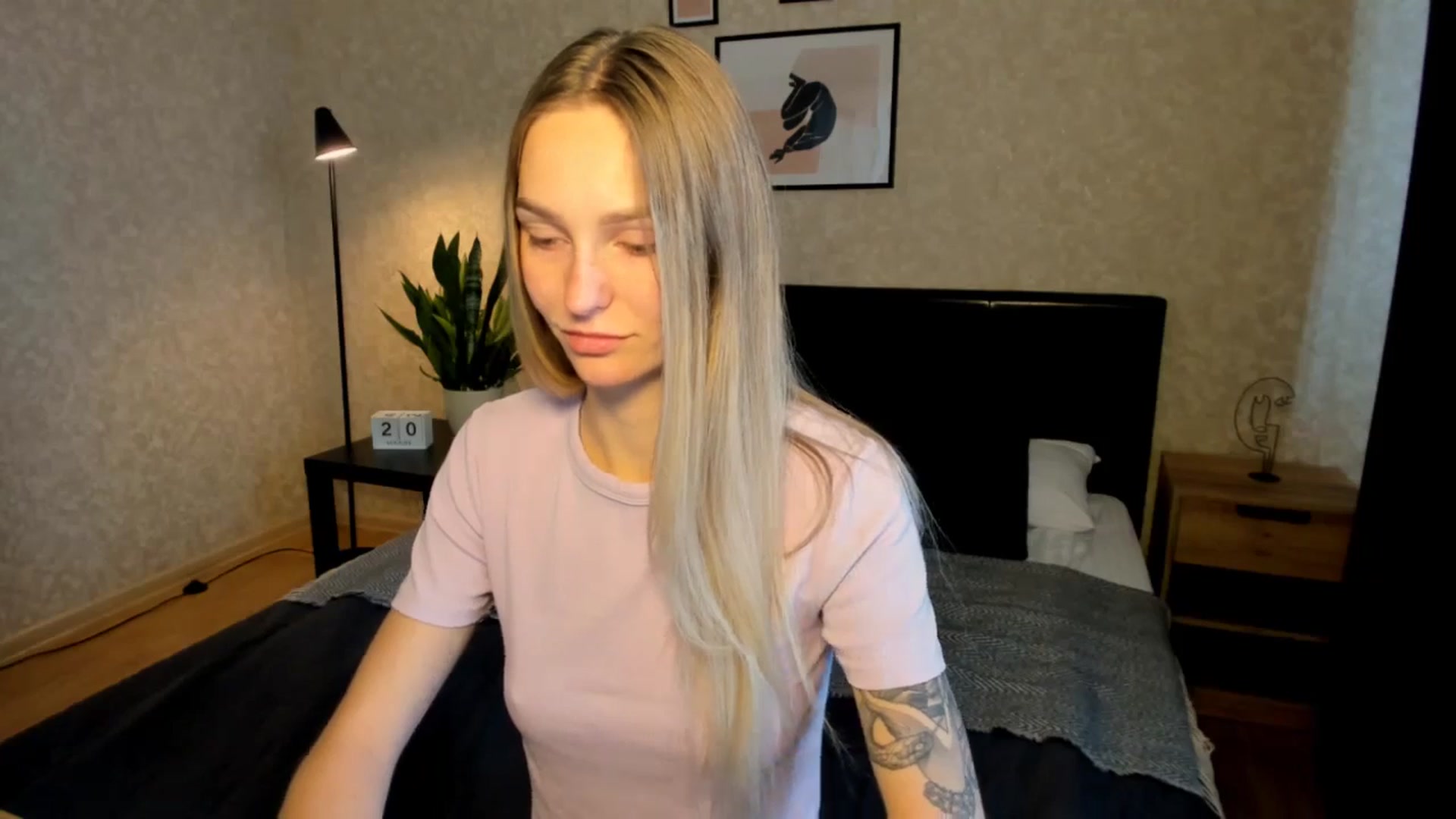 Gallery image thumbnail from Miliain's myfreecams stream on, 08/20/2025, 11:39 image 3 of 20