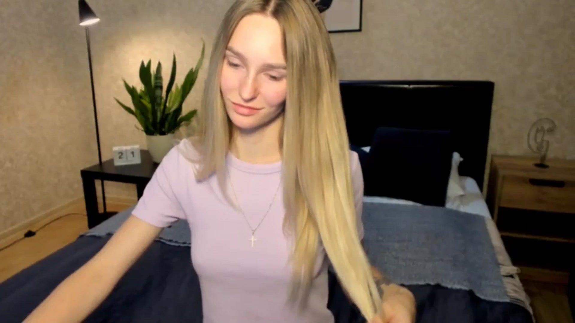 Gallery image thumbnail from Miliain's myfreecams stream on, 08/21/2025, 19:03 image 7 of 20