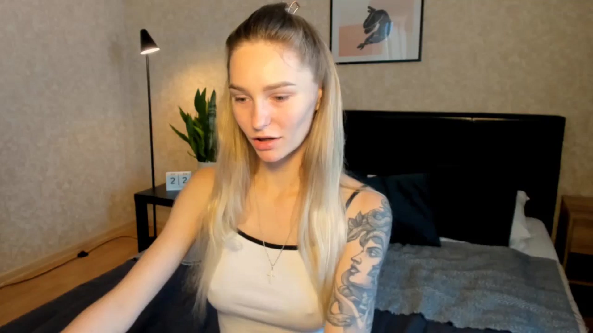 Gallery image thumbnail from Miliain's myfreecams stream on, 08/22/2025, 06:15 image 15 of 20