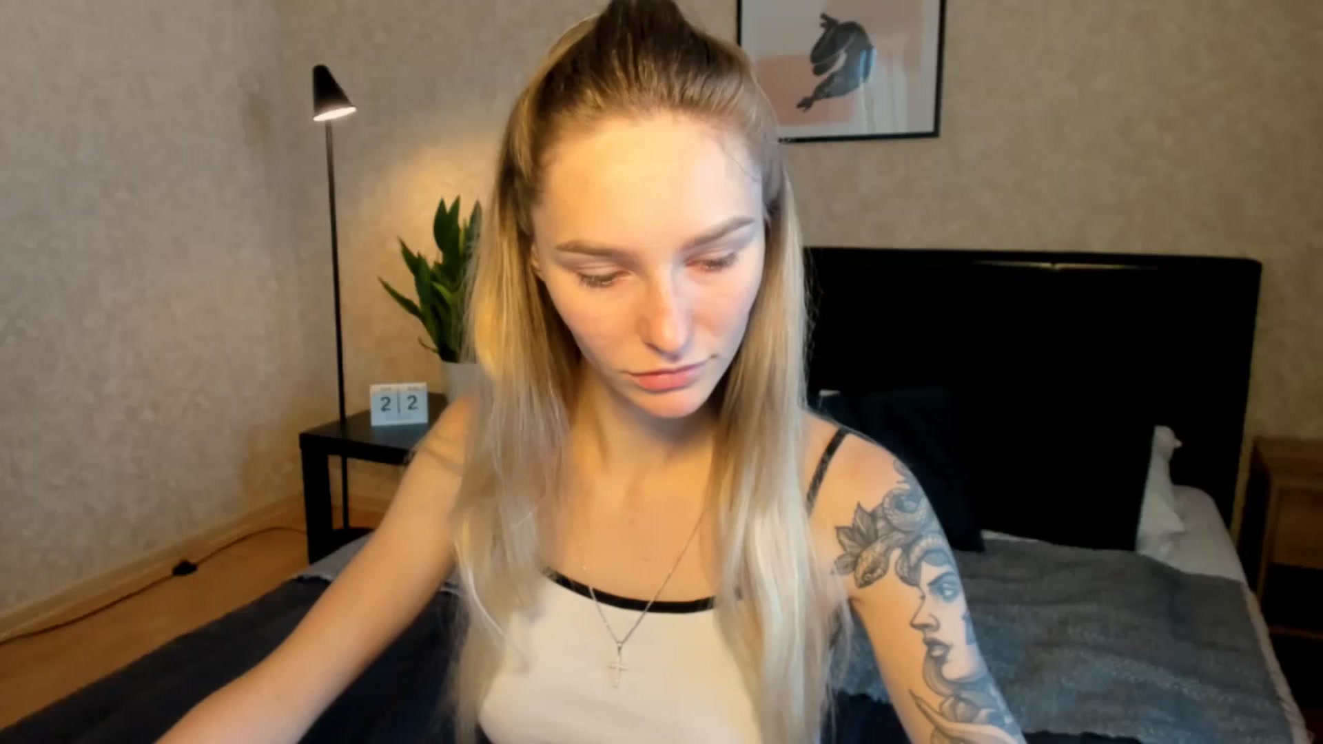 Gallery image thumbnail from Miliain's myfreecams stream on, 08/22/2025, 06:15 image 7 of 20