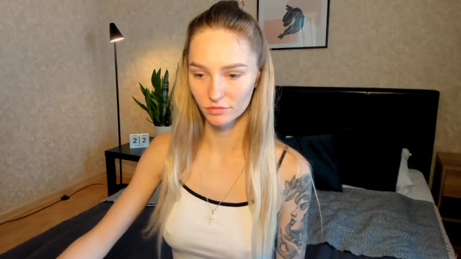 Gallery image thumbnail from Miliain's myfreecams stream on, 08/22/2025, 08:23 image 12 of 20
