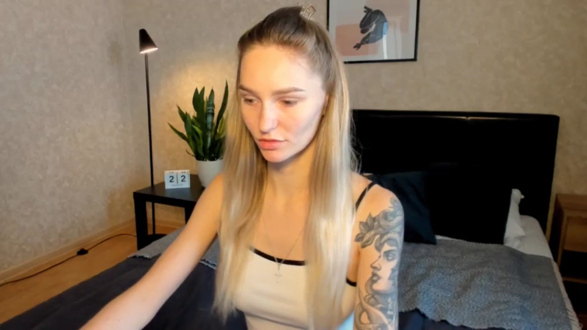 Gallery image thumbnail from Miliain's myfreecams stream on, 08/22/2025, 08:23 image 19 of 20