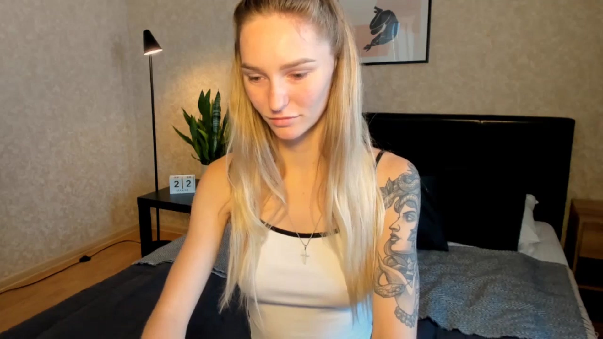 Gallery image thumbnail from Miliain's myfreecams stream on, 08/22/2025, 08:23 image 14 of 20