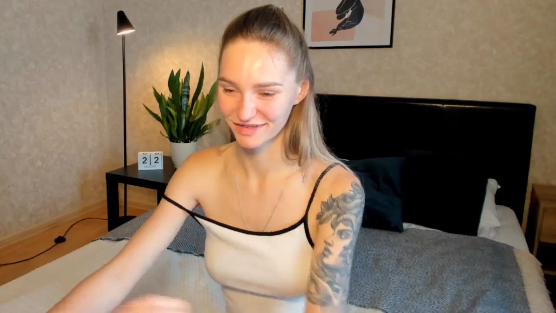 Gallery image thumbnail from Miliain's myfreecams stream on, 08/22/2025, 11:01 image 20 of 20