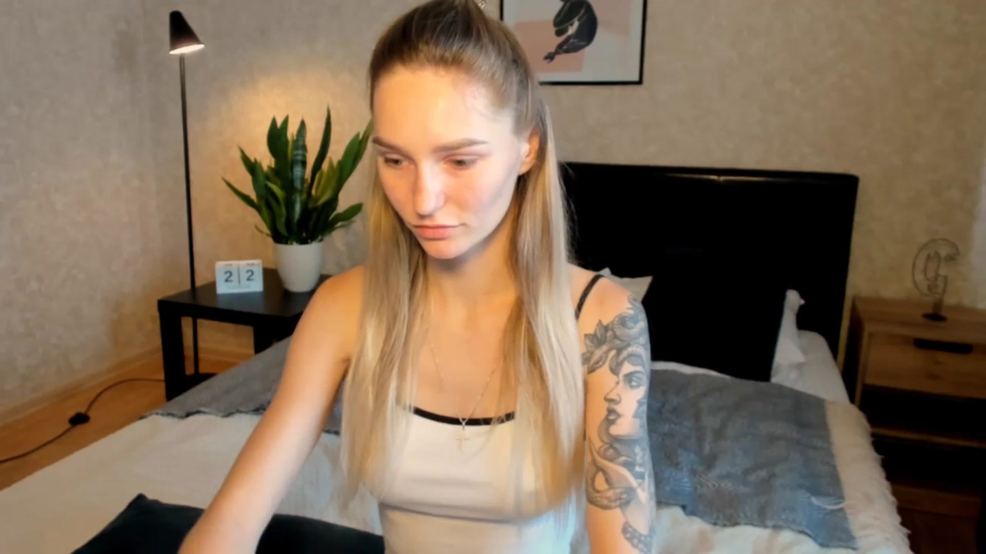 Gallery image thumbnail from Miliain's myfreecams stream on, 08/22/2025, 12:06 image 5 of 20