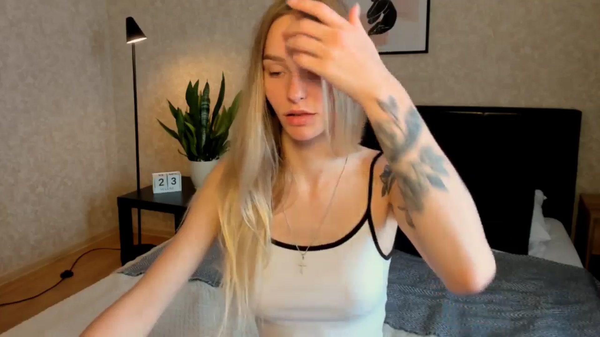 Gallery image thumbnail from Miliain's myfreecams stream on, 08/23/2025, 13:10 image 17 of 20