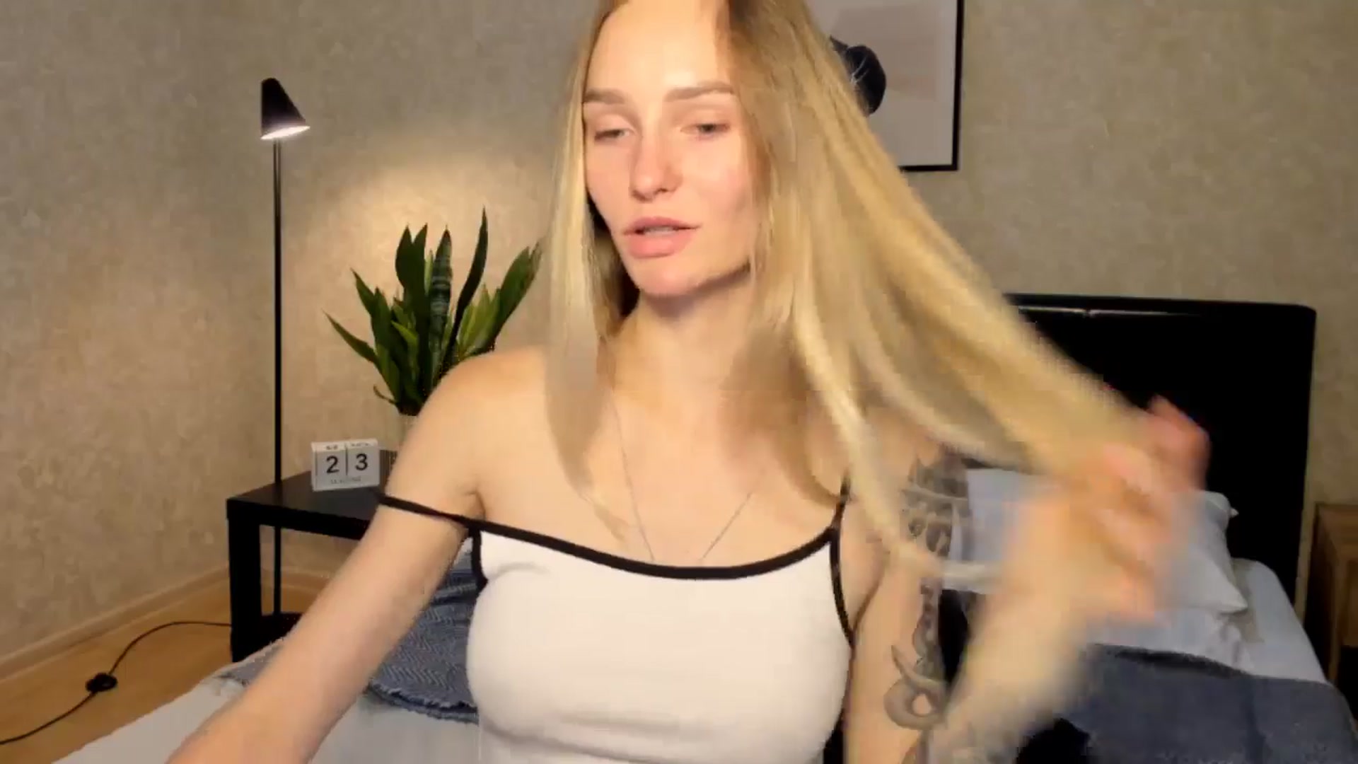 Gallery image thumbnail from Miliain's myfreecams stream on, 08/23/2025, 15:56 image 20 of 20
