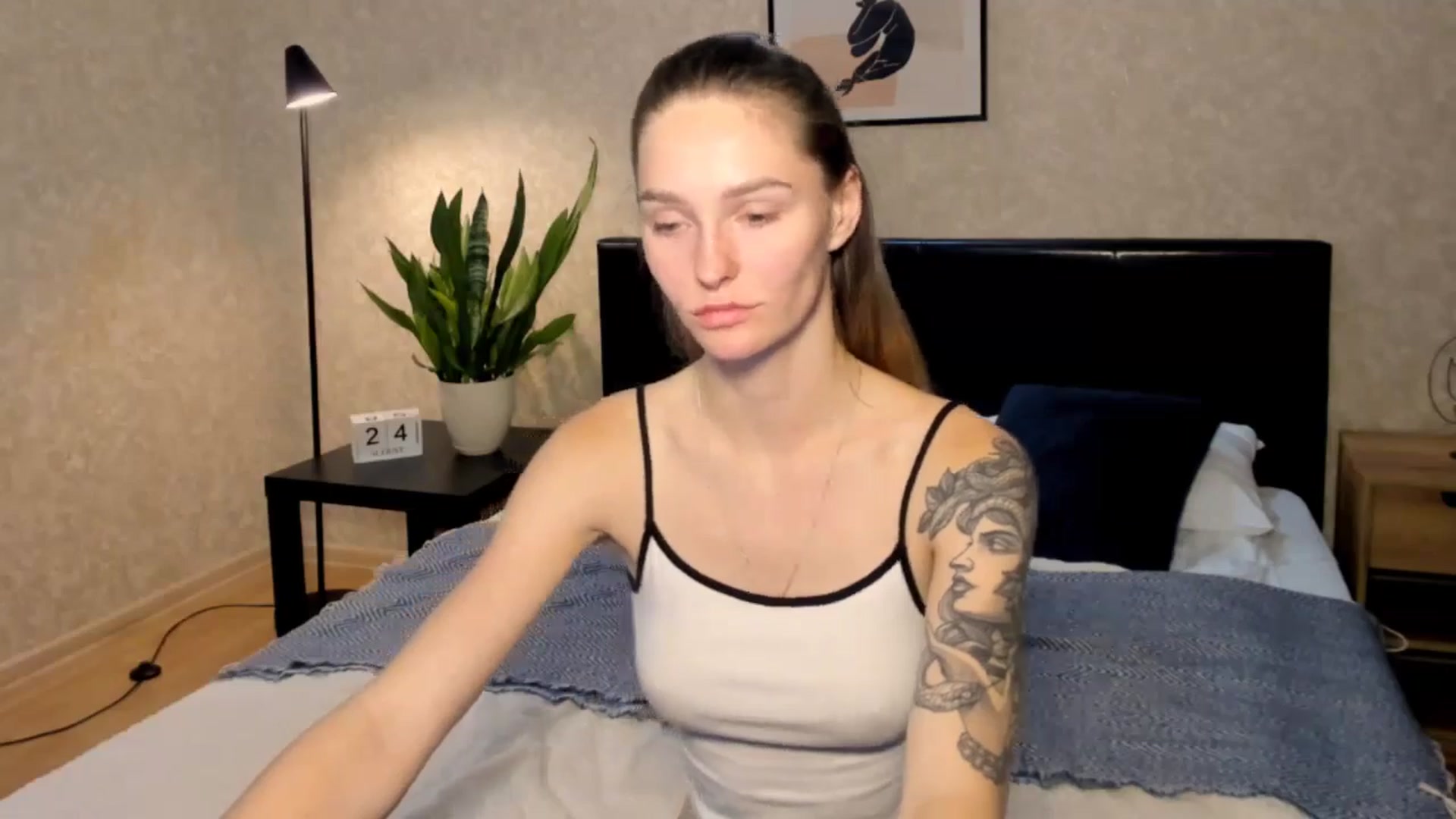 Gallery image thumbnail from Miliain's myfreecams stream on, 08/24/2025, 19:02 image 7 of 20