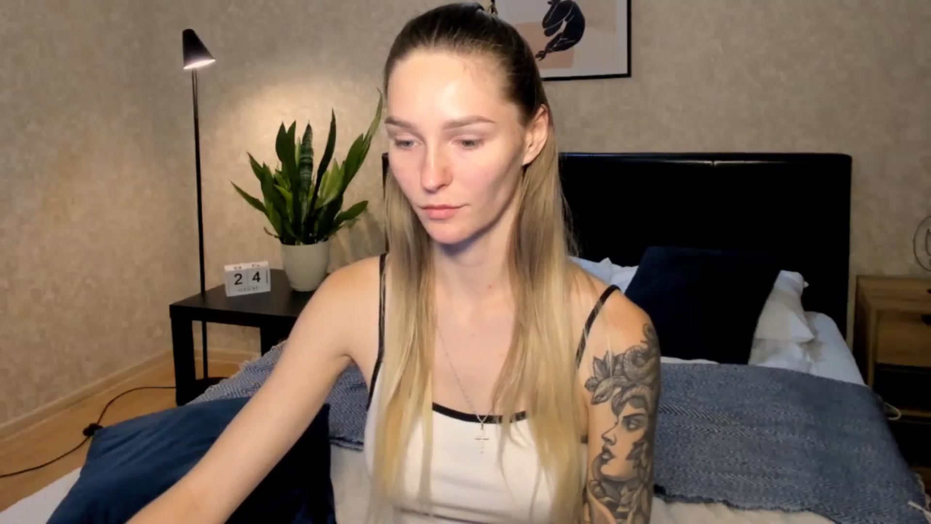 Gallery image thumbnail from Miliain's myfreecams stream on, 08/24/2025, 19:02 image 5 of 20