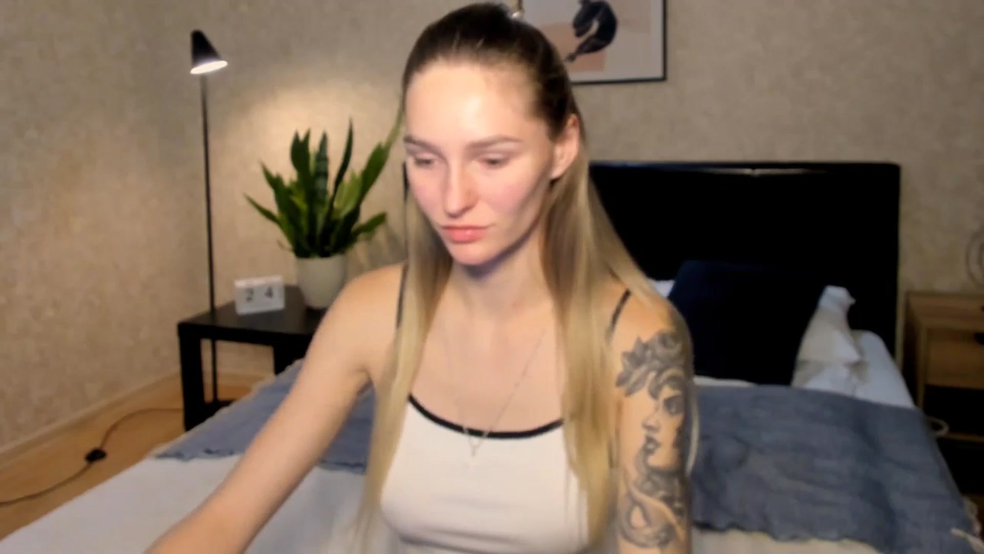 Gallery image thumbnail from Miliain's myfreecams stream on, 08/24/2025, 19:02 image 20 of 20