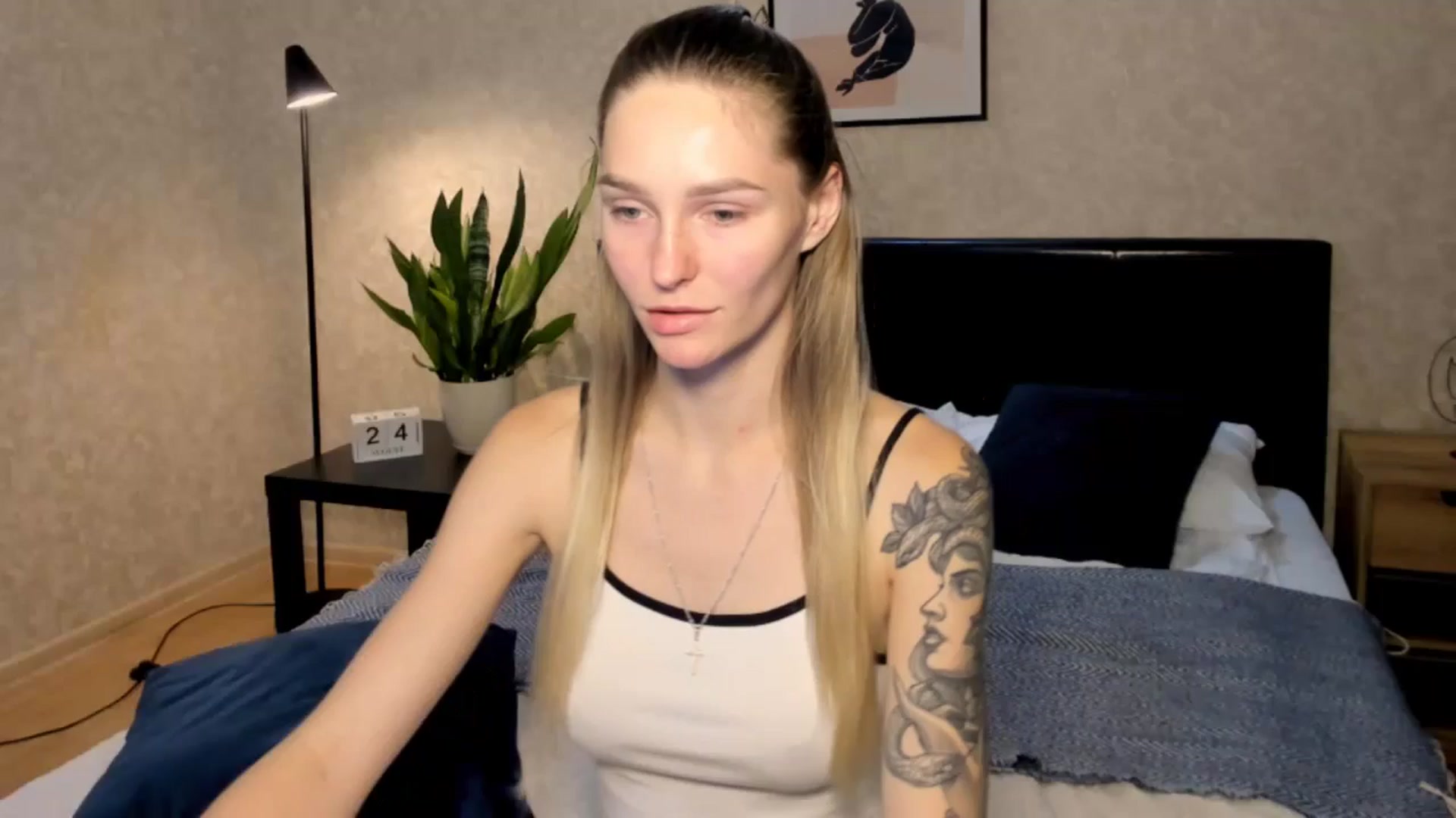 Gallery image thumbnail from Miliain's myfreecams stream on, 08/24/2025, 19:02 image 4 of 20