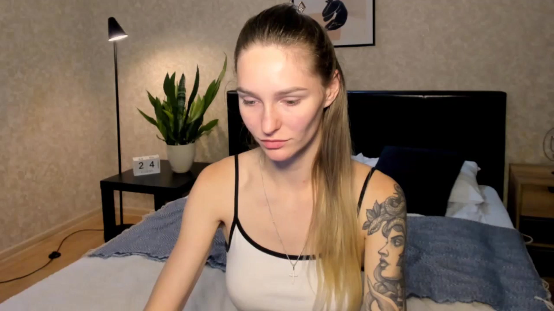 Gallery image thumbnail from Miliain's myfreecams stream on, 08/24/2025, 19:02 image 18 of 20