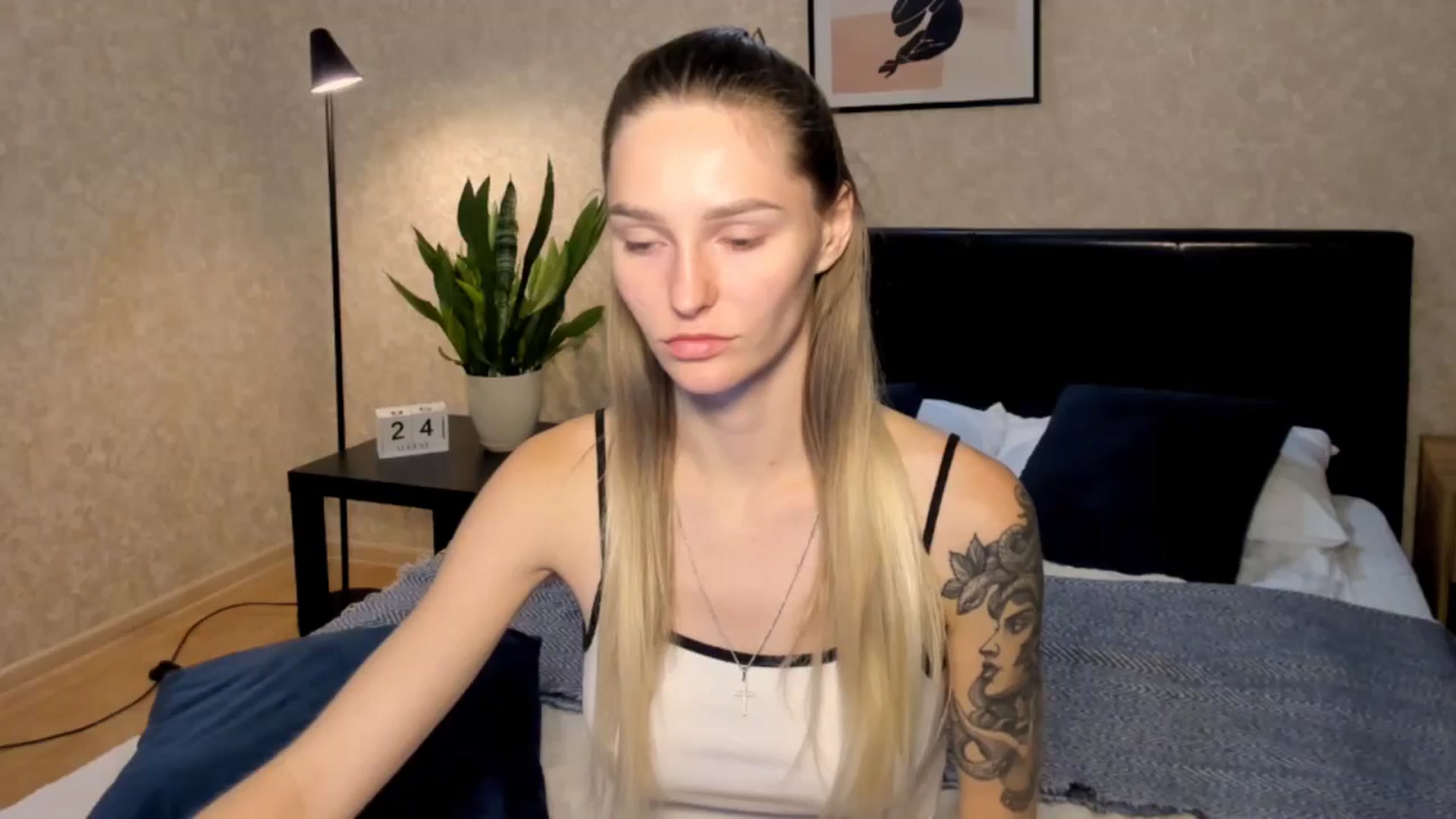 Gallery image thumbnail from Miliain's myfreecams stream on, 08/24/2025, 19:02 image 1 of 20