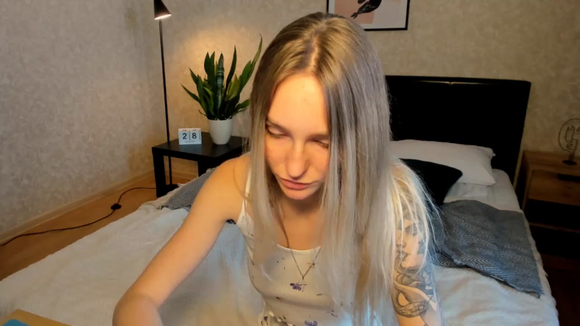 Gallery image thumbnail from Miliain's myfreecams stream on, 08/28/2025, 08:47 image 13 of 20