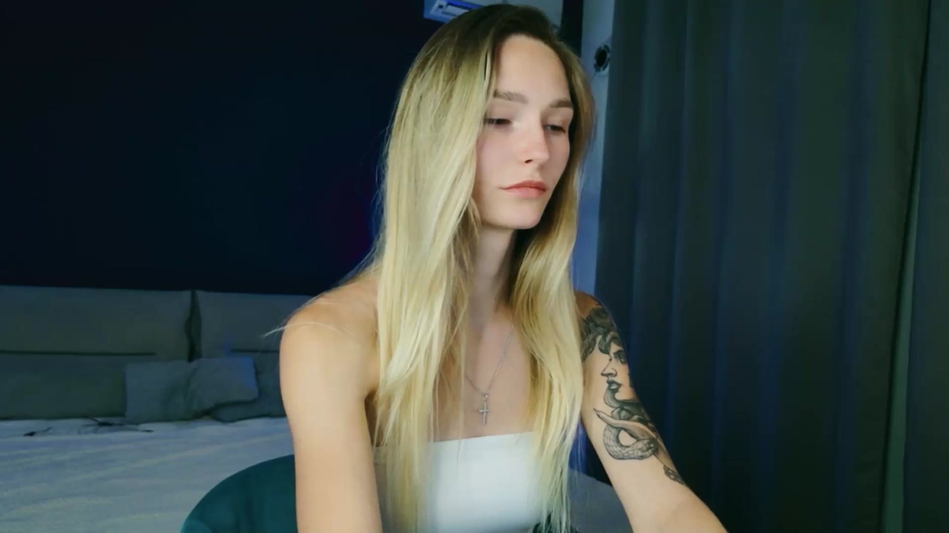 Gallery image thumbnail from Miliain's myfreecams stream on, 09/02/2025, 17:21 image 20 of 20