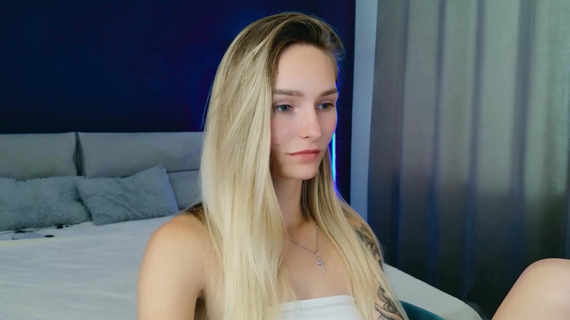 Gallery image thumbnail from Miliain's myfreecams stream on, 09/06/2025, 11:47 image 14 of 20