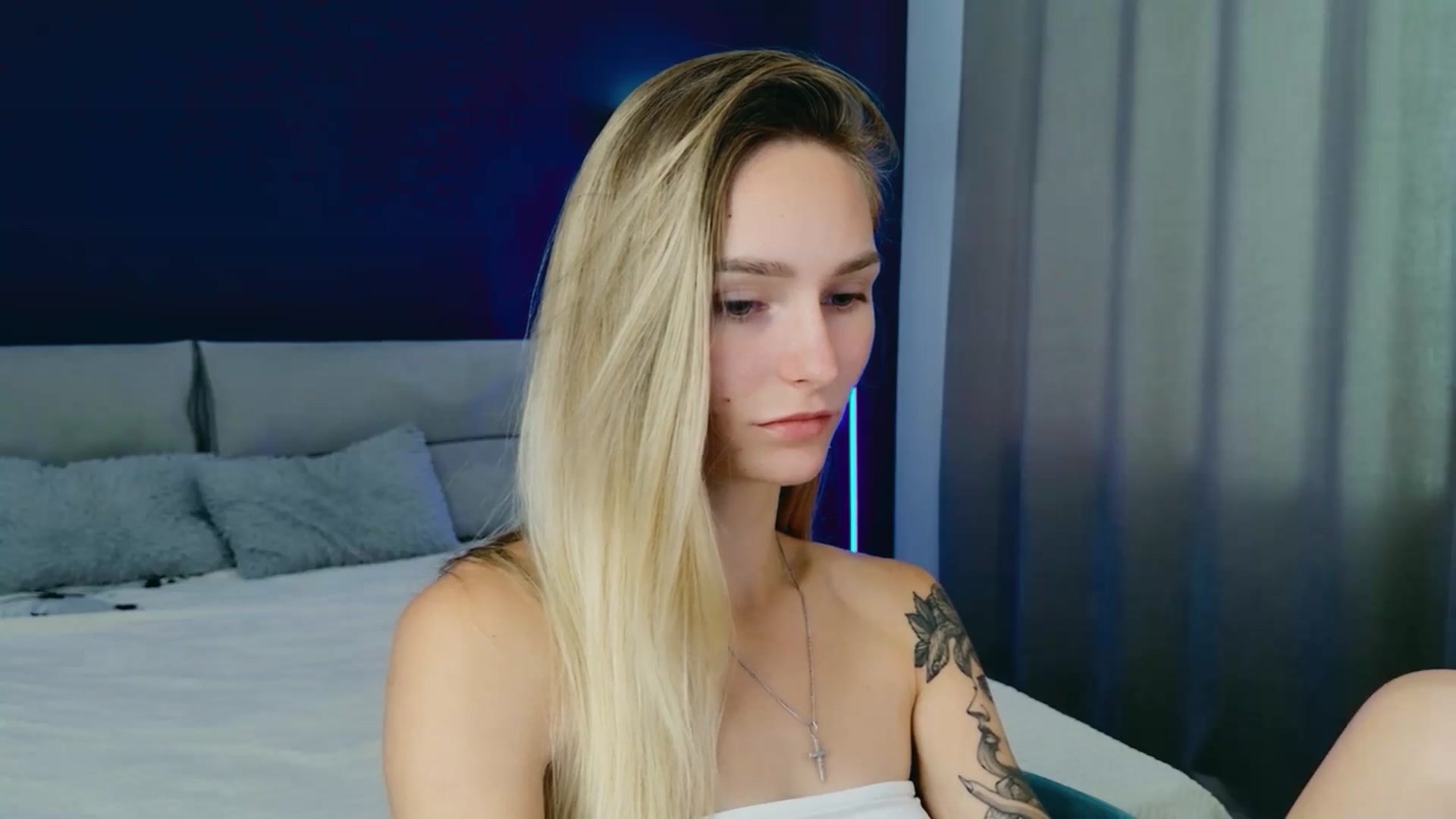 Gallery image thumbnail from Miliain's myfreecams stream on, 09/06/2025, 11:47 image 16 of 20