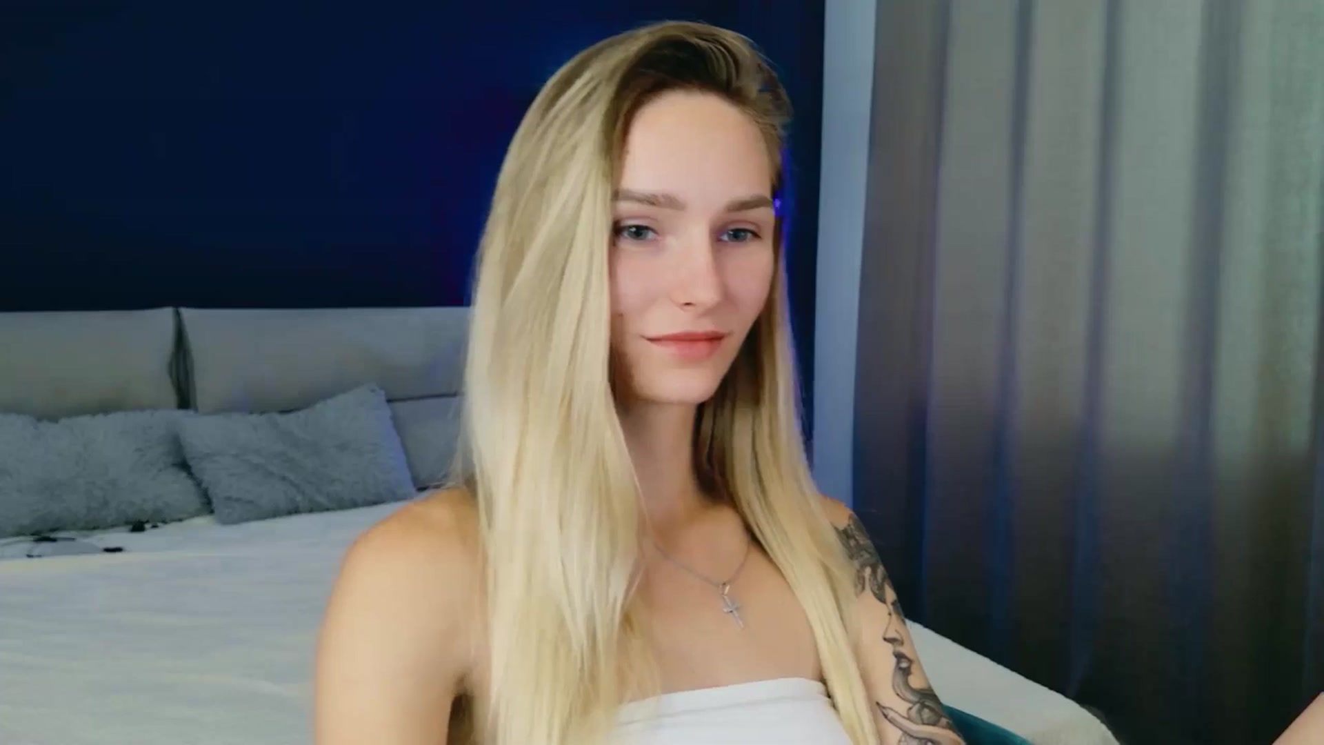 Gallery image thumbnail from Miliain's myfreecams stream on, 09/06/2025, 11:47 image 9 of 20